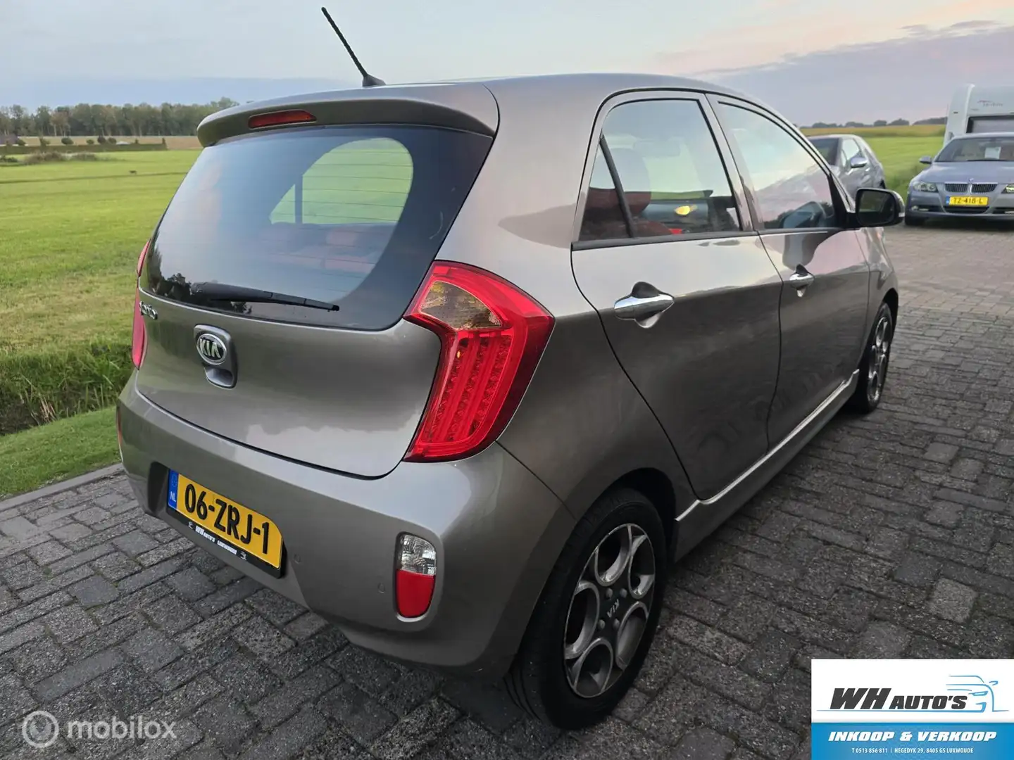 Kia Picanto 1.0 CVVT Super Pack | Led | Leder | PDC Grau - 2