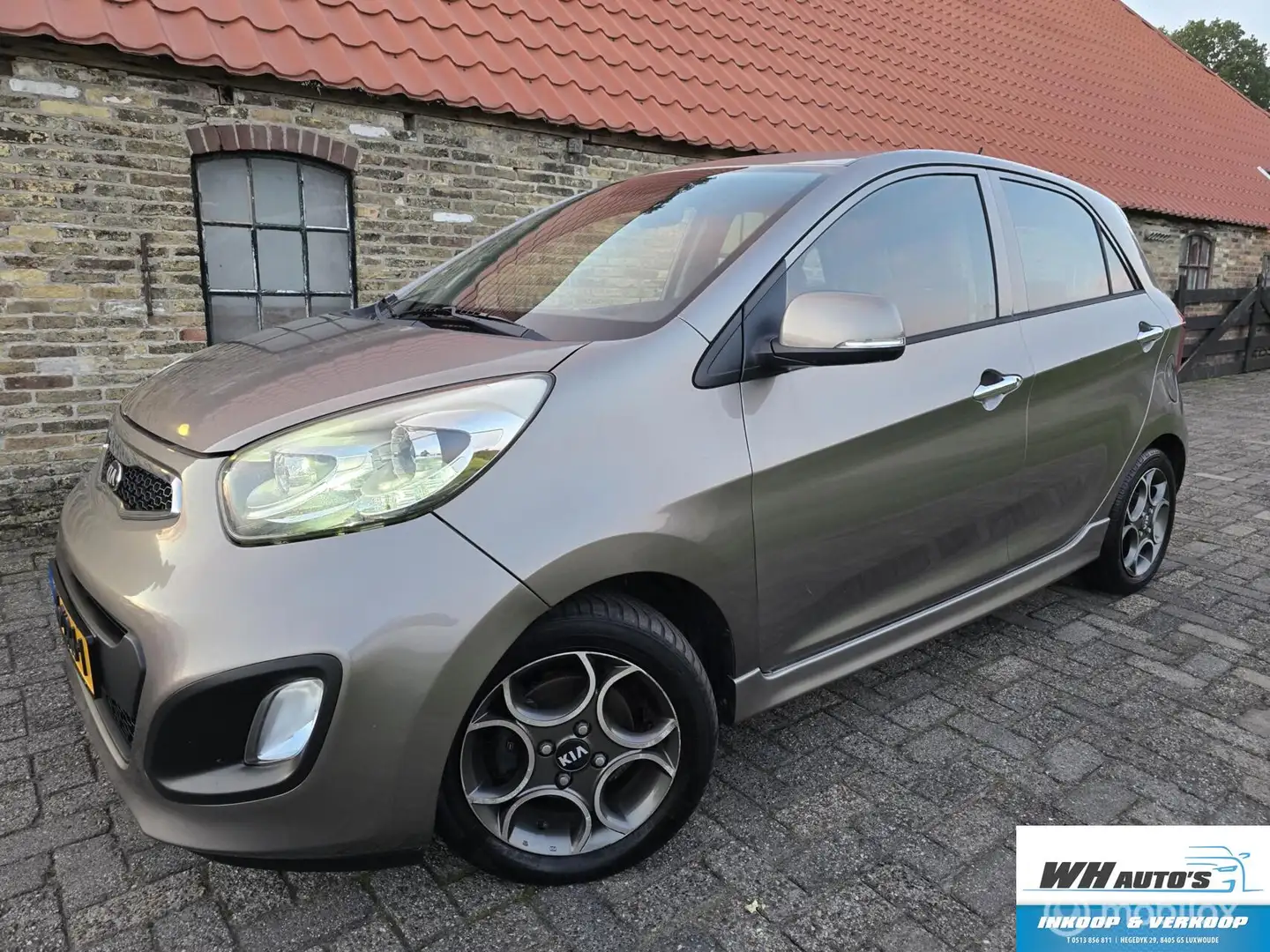 Kia Picanto 1.0 CVVT Super Pack | Led | Leder | PDC Grau - 1