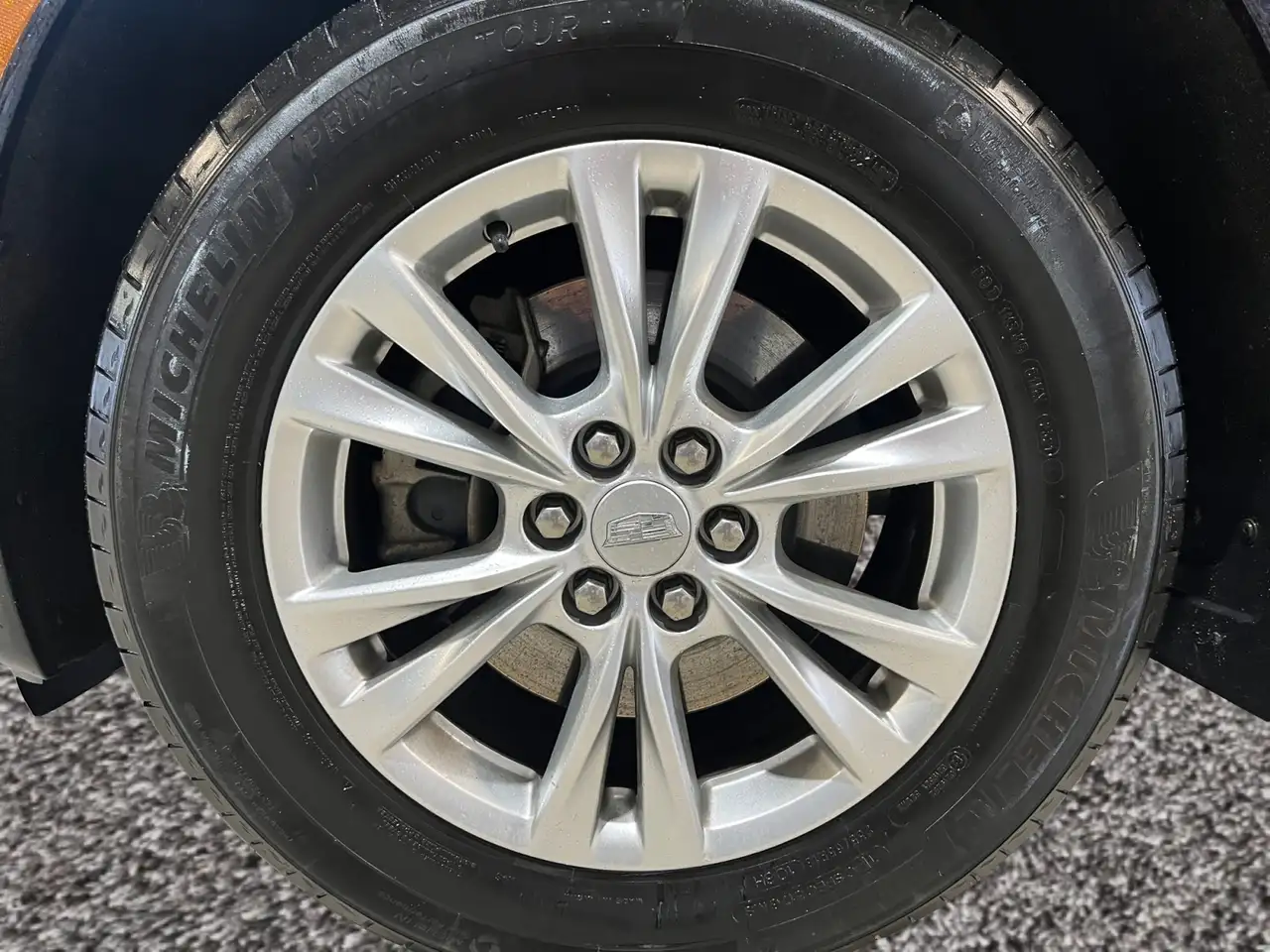Cadillac XT5 снимка Cadillac XT5