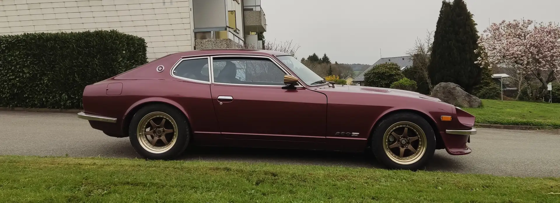 Nissan Datsun 280Z Rouge - 1