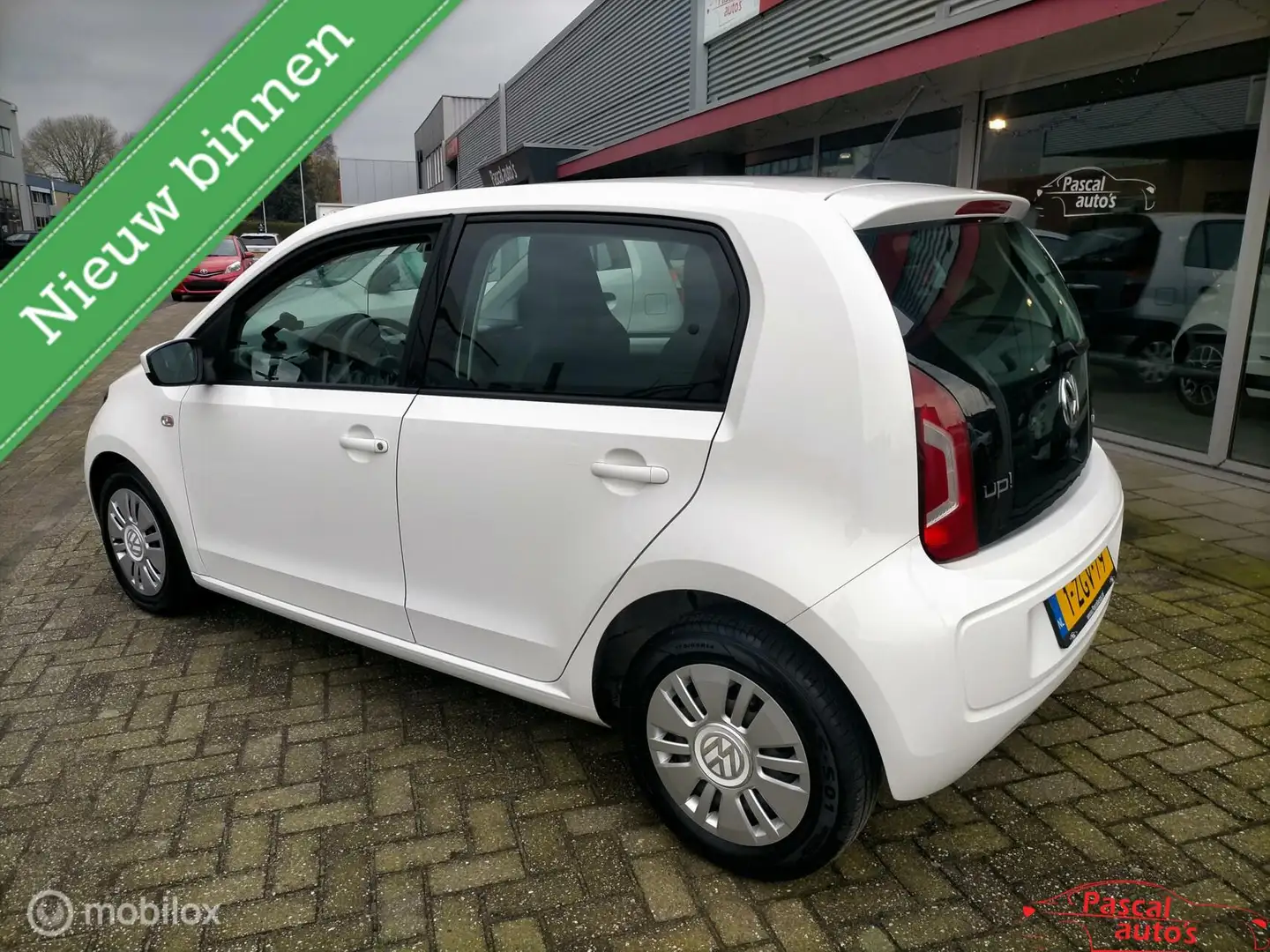 Volkswagen up! 1.0 move up! BlueMotion NAP APK AIRCO Wit - 2
