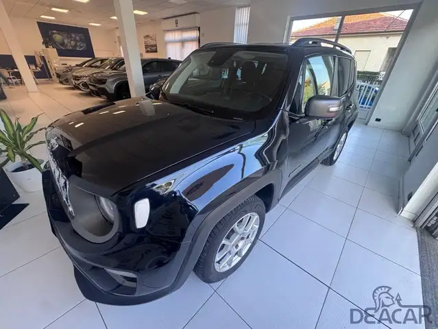 Jeep Renegade view 4