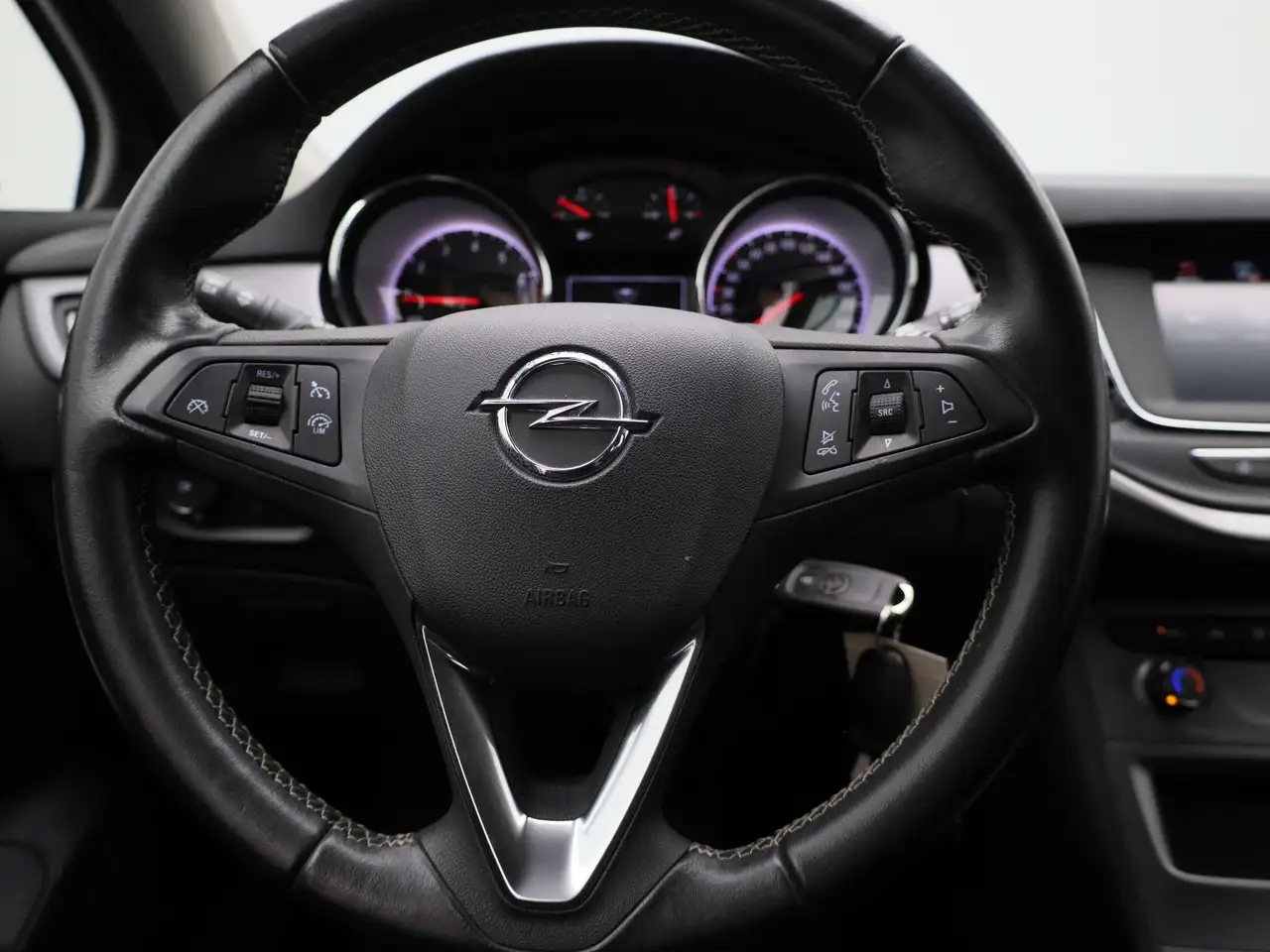 Opel Astra 1.2 Turbo 81kW S/S Edition, миниатюра 7