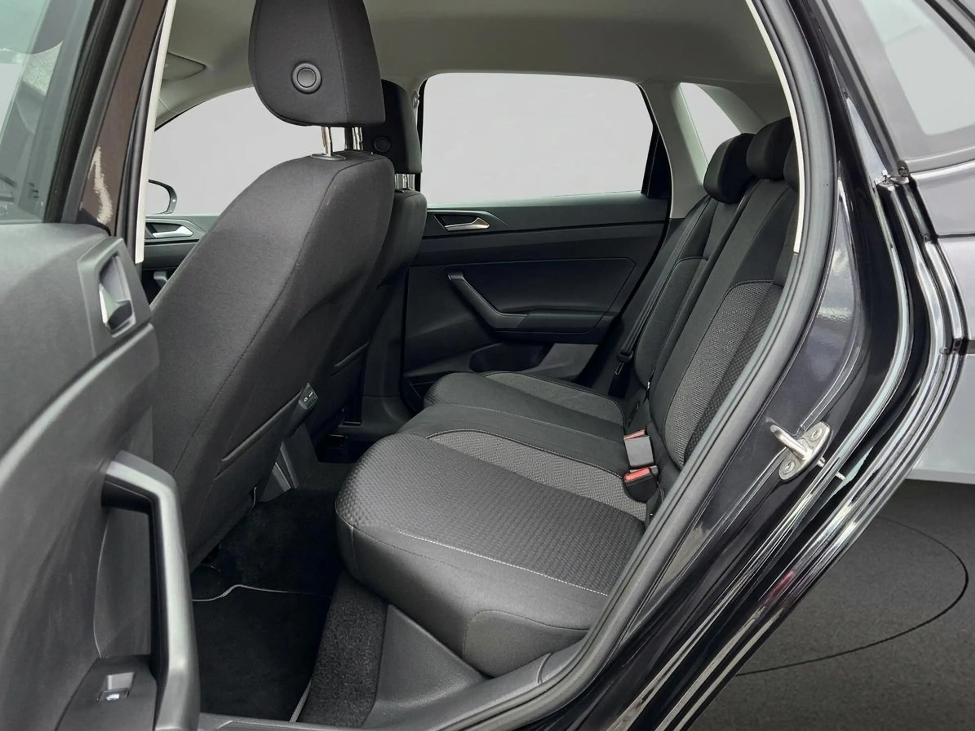 Volkswagen Polo 1.0 TSI Life Edition Automaat | Unieke kmstand! | — photo 10