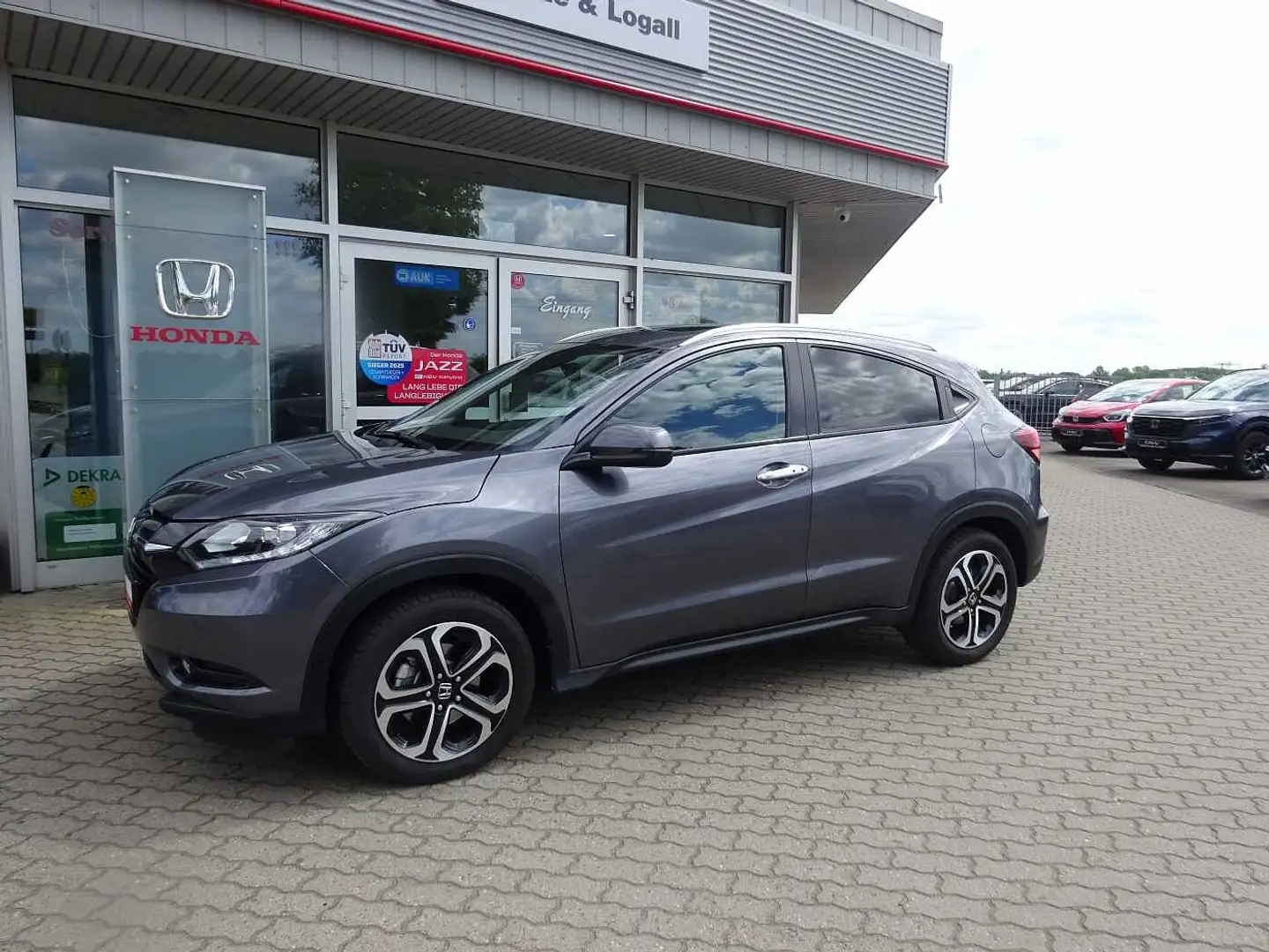 Honda HR-V 1.5 i-VTEC CVT Executive Gri - 2