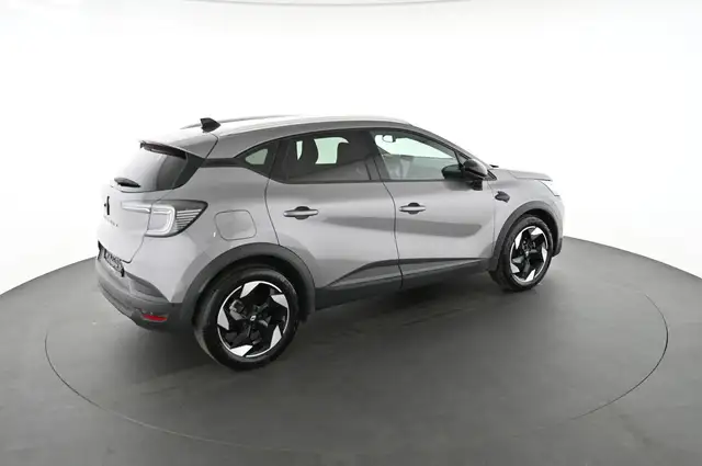 Renault Captur view 4
