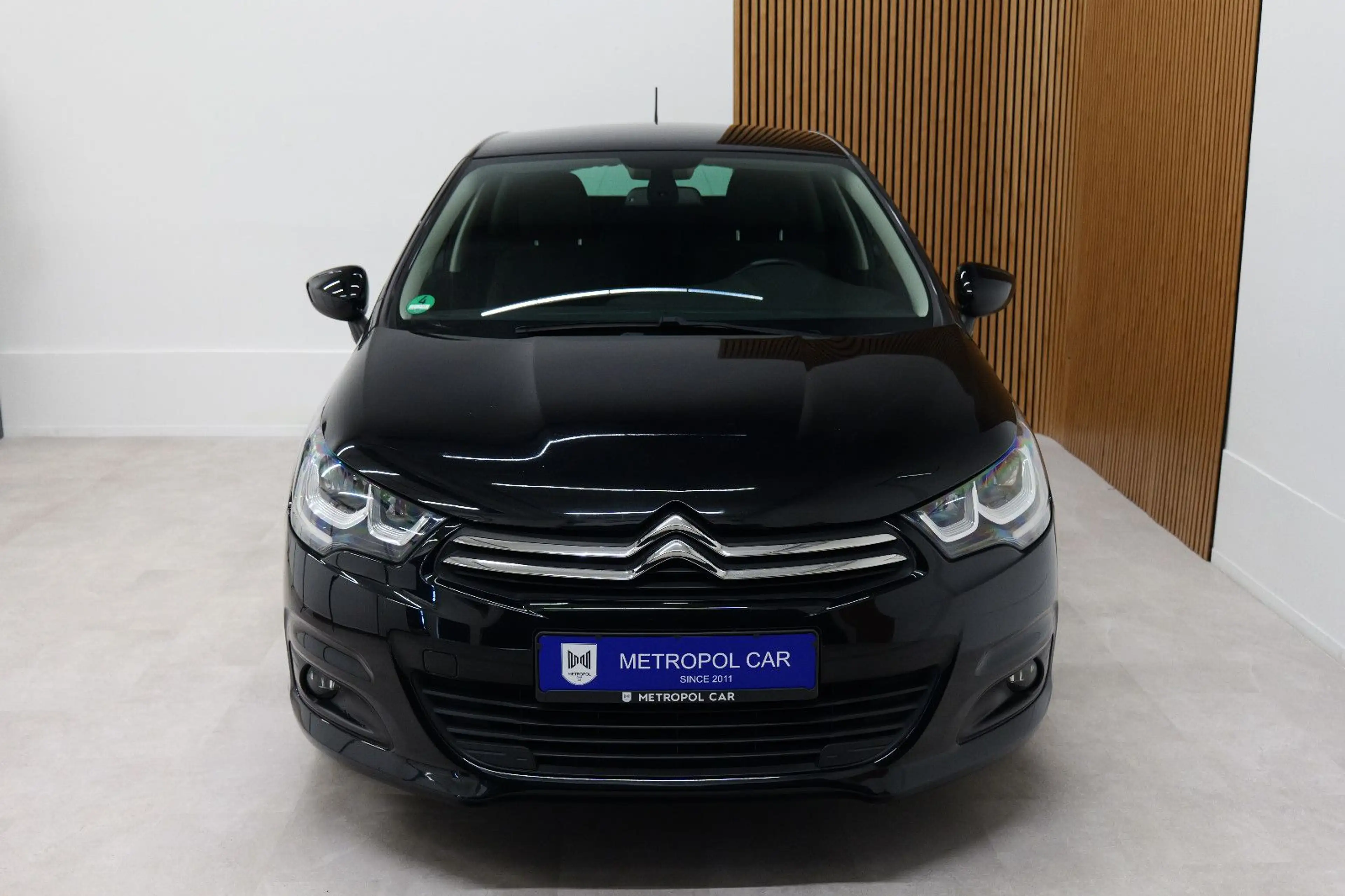 Citroen C4 1.2 PureTech Lim. LED/PDC/TEMP/SHZ+TÜV 08.27 — photo 10