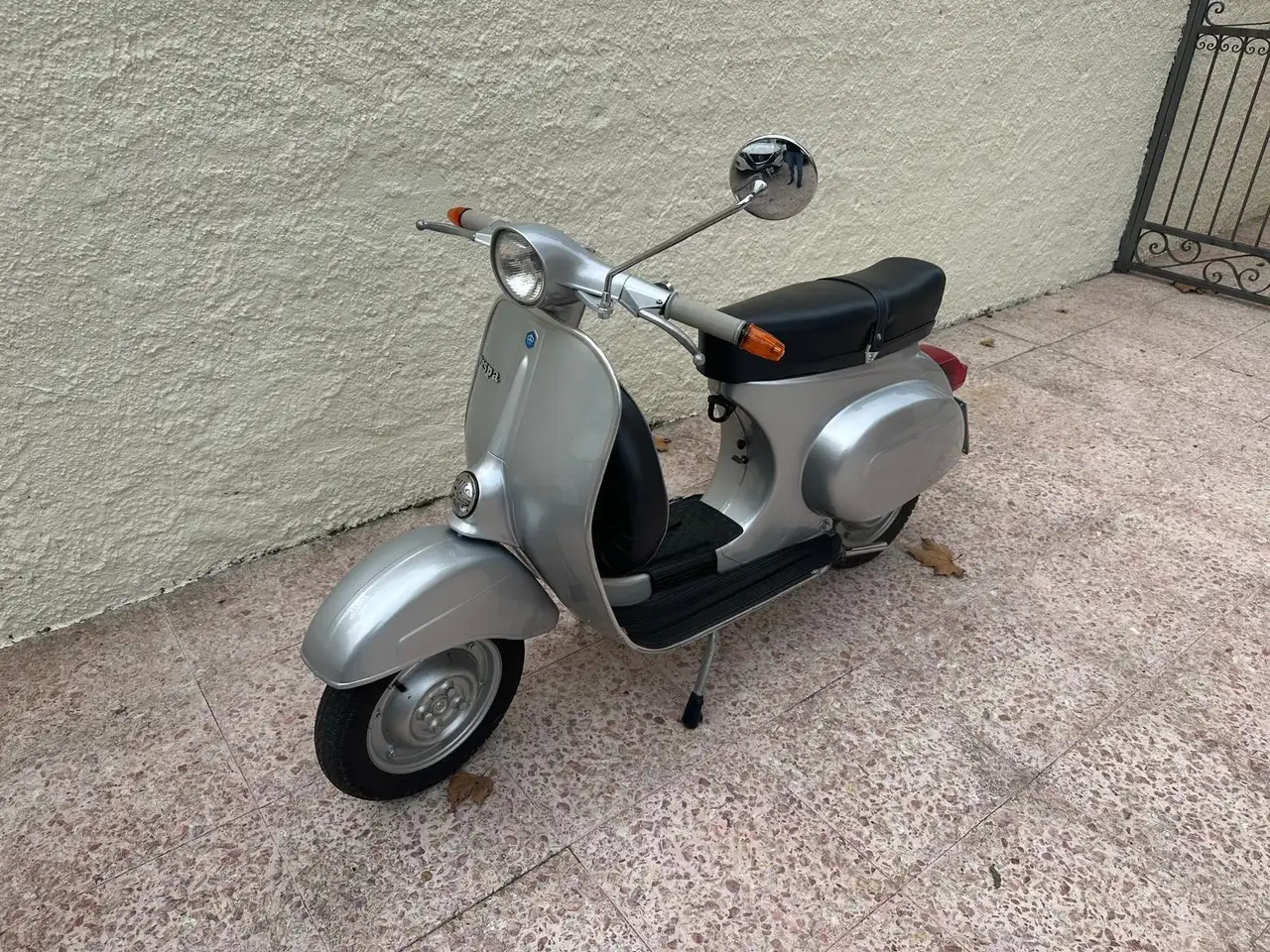 Vespa 98