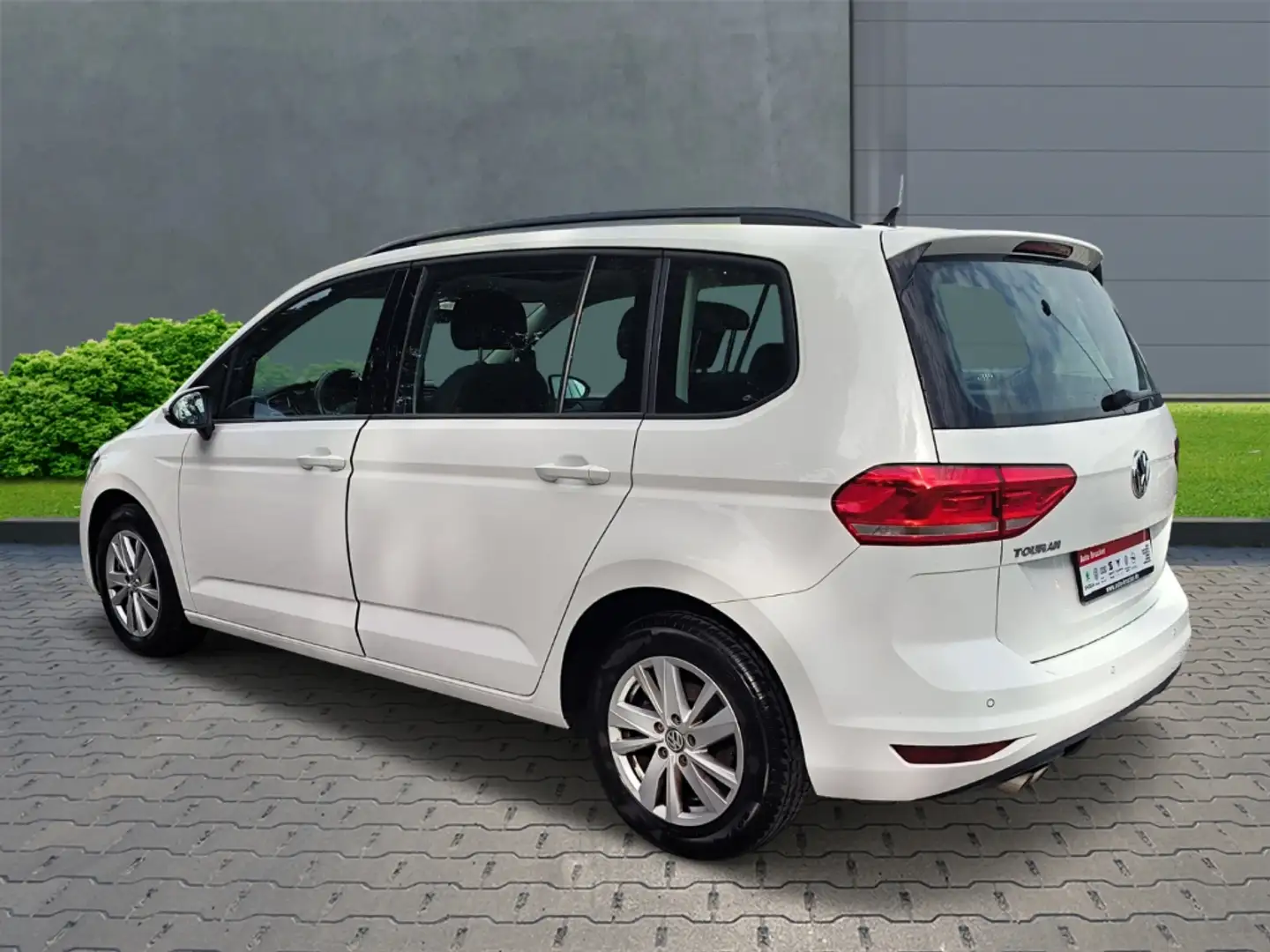 Volkswagen Touran Comfortline 2.0 TDI+Anhängerkupplung+Klimaautomati Bílá - 2
