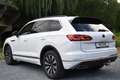 Volkswagen Touareg 3.0 TSi eHybrid ATMOSPHERE 4MOTION TREKHAAK/HEAD-U Wit - thumbnail 29