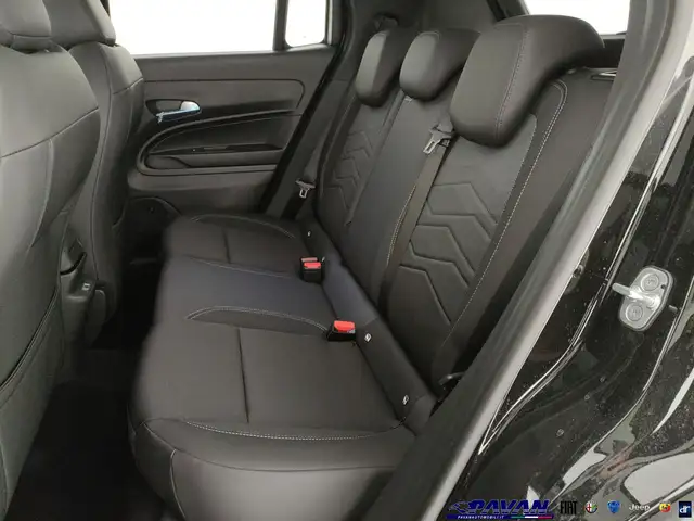 Jeep Avenger view 11