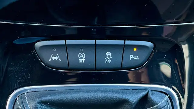 Opel Astra view 19