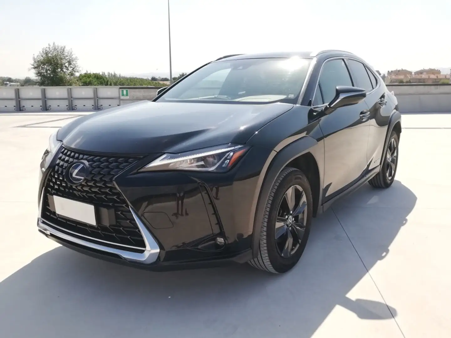 Lexus Hybrid Executive Nero - 1