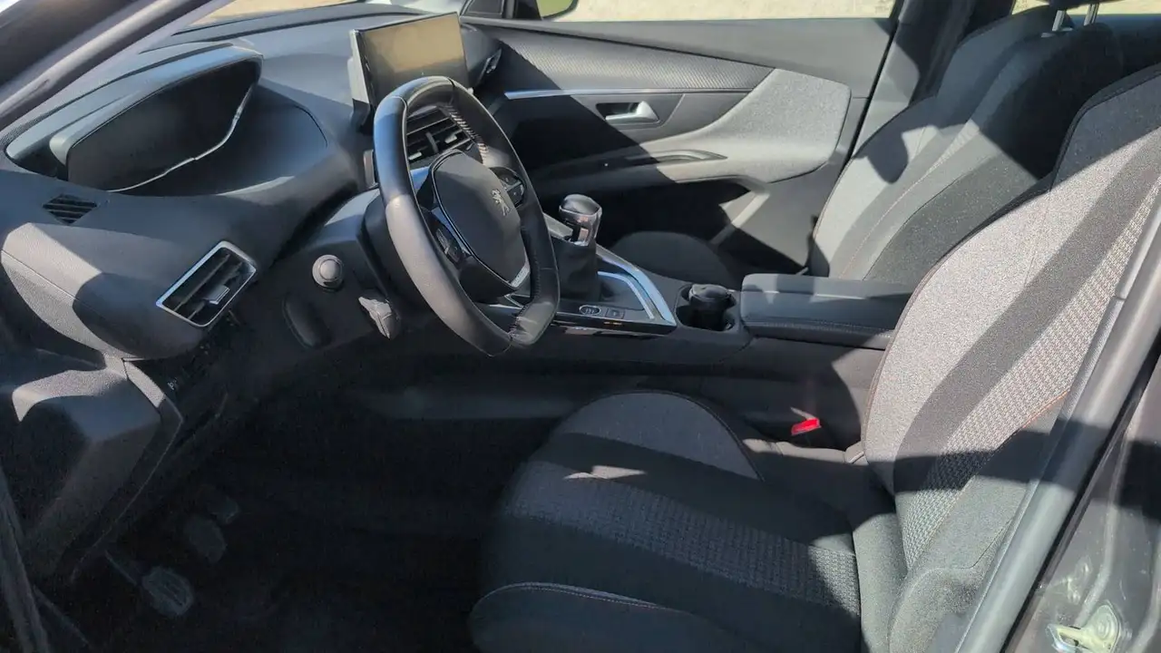 Peugeot 3008 3008 — photo 25
