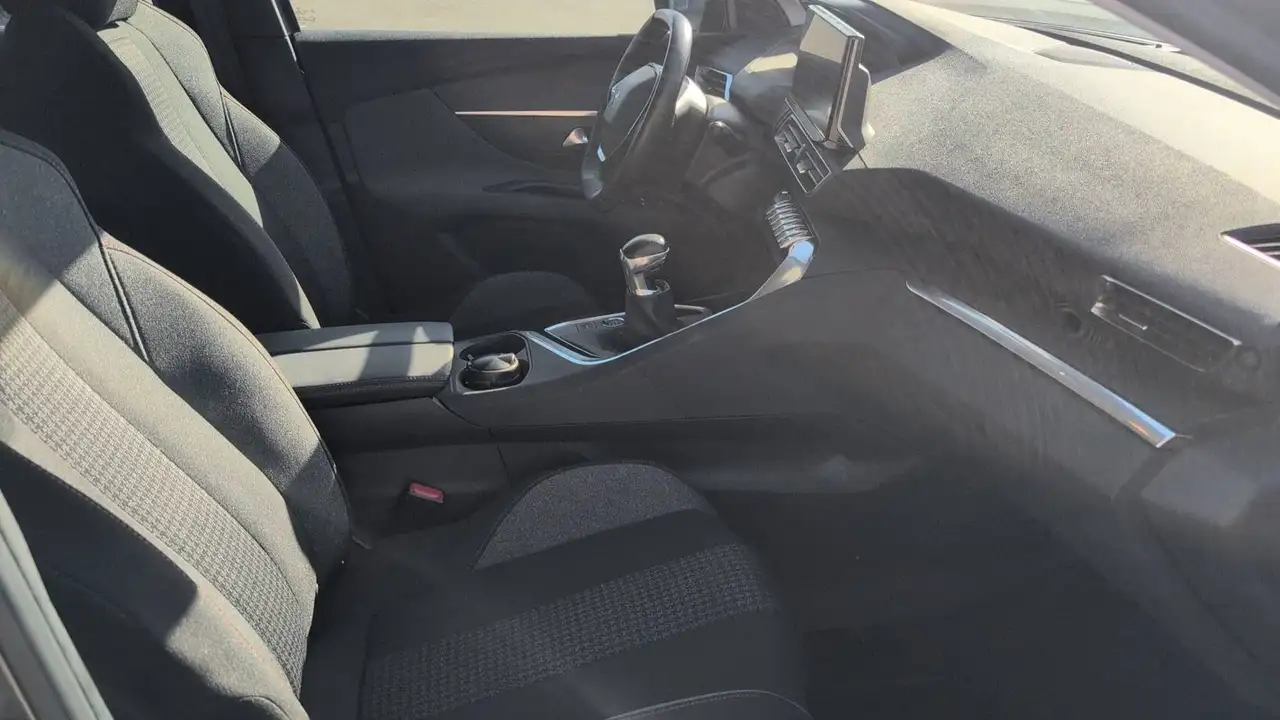 Peugeot 3008 3008 — photo 27