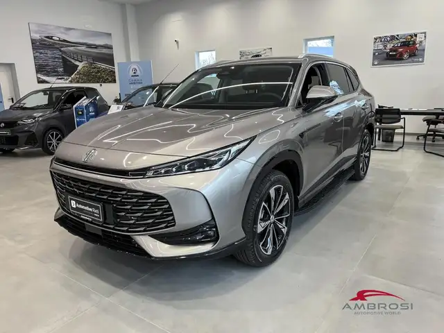 2025 MG HS in Silver for sale
