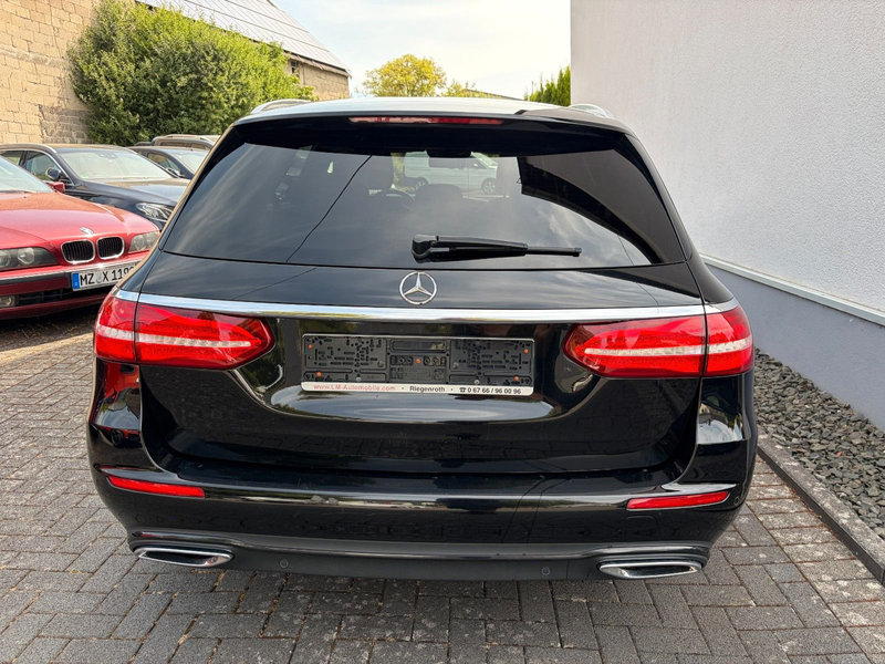 Mercedes-Benz E 220 T*Avantgarde*9G*4Matic*360°*AHK*Distronic* — photo 5