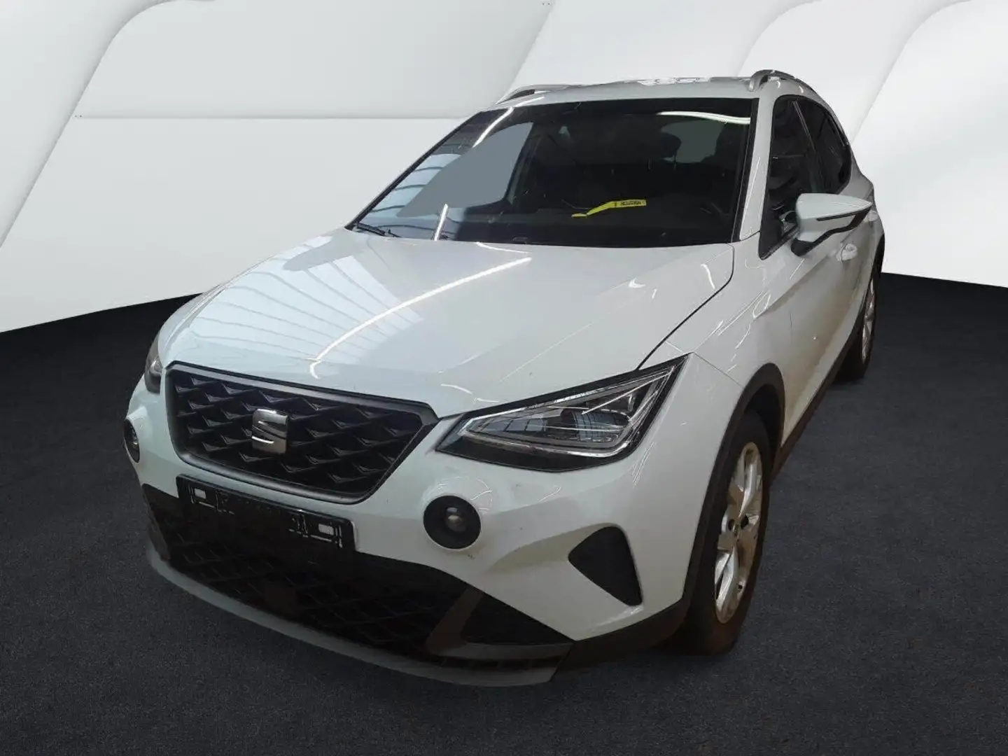 SEAT Arona FR 1.0 TSI DSG Navi RearView LED Sitzh. Weiß - 2