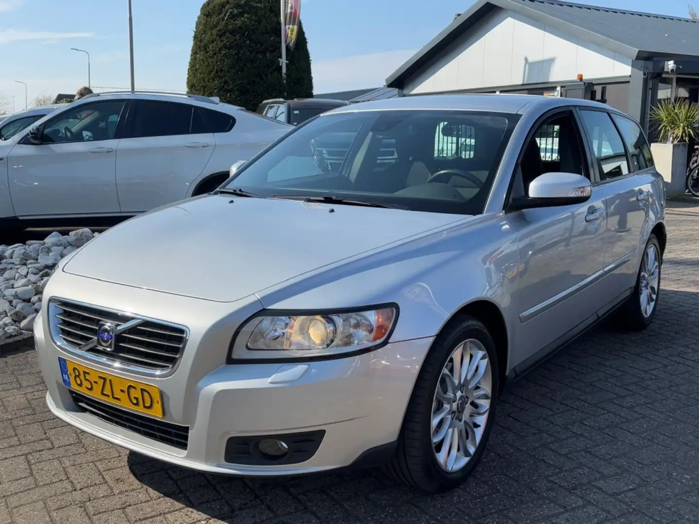 Volvo V50 1.8 Edition I 2008 Trekhaak Youngtimer Grey - 1