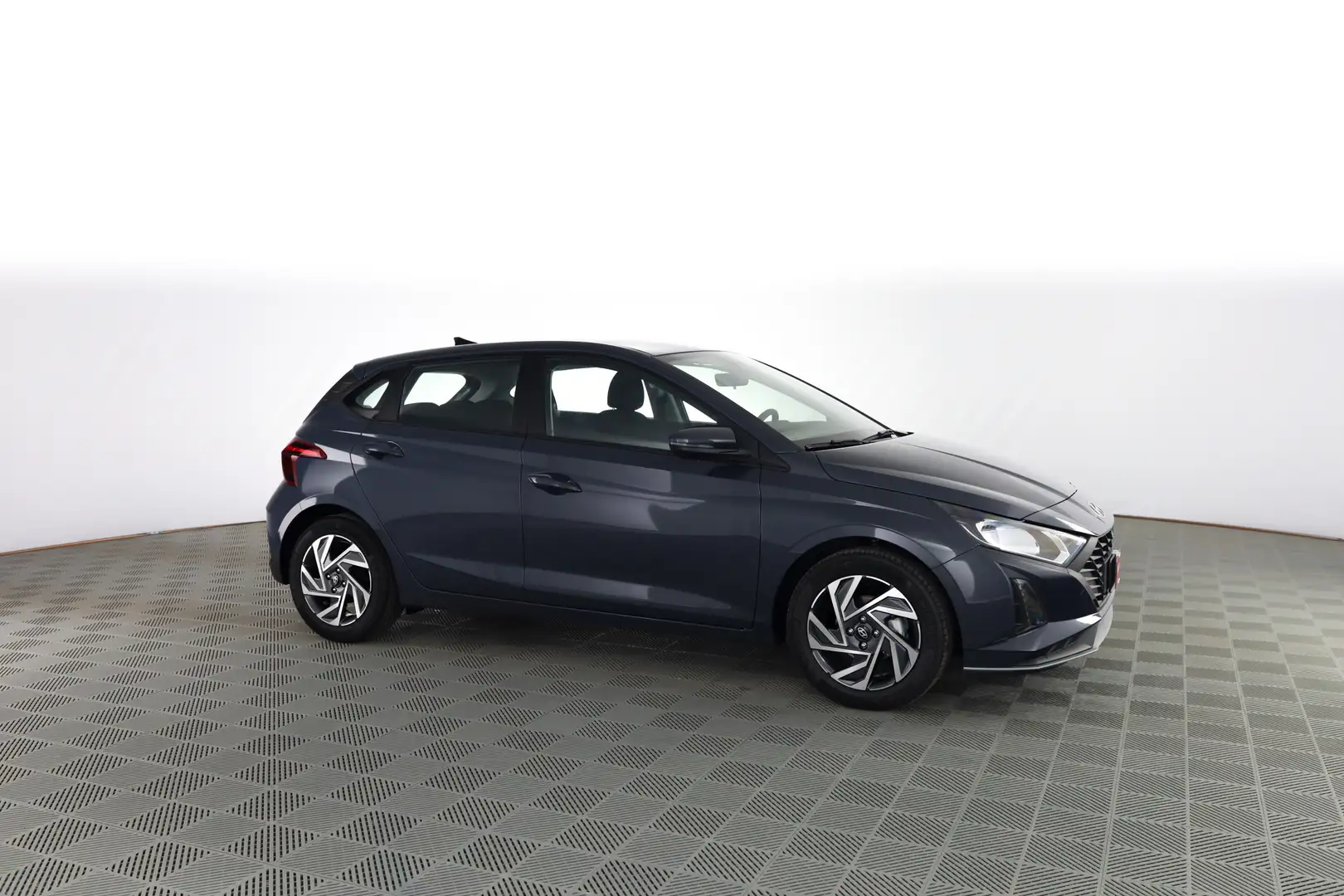 Hyundai i20 i20 1.2 MPI GPL Connectline Gris - 2