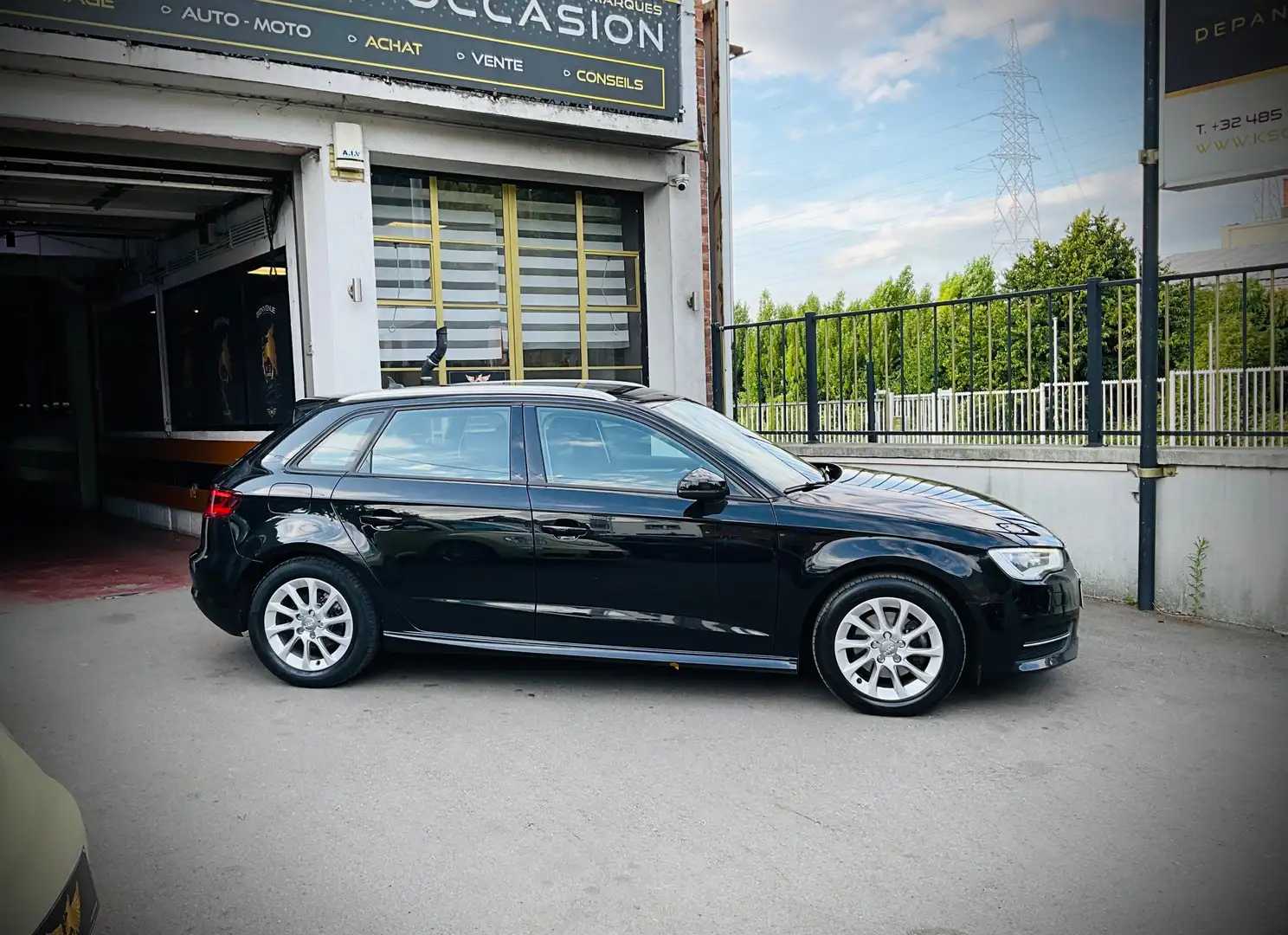 Audi A3 Sportback 1.6 TDi Ambition !!! OFFRE DU MOMENT !! Zwart - 2