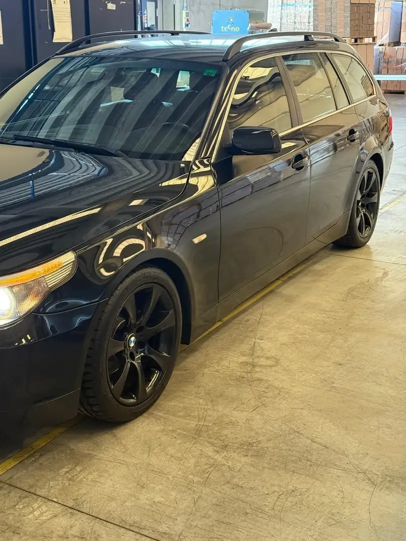 BMW 525 525d Touring attiva sport - 2