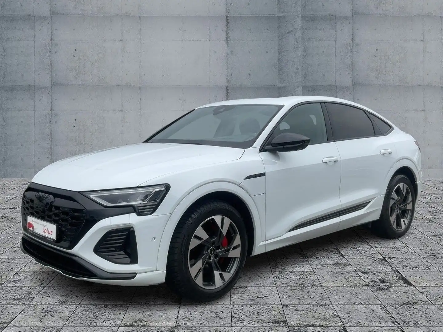 Audi Q8 e-tron Sportback 55 QU S-LINE MATRIX+NAVI+AHK Wit - 2