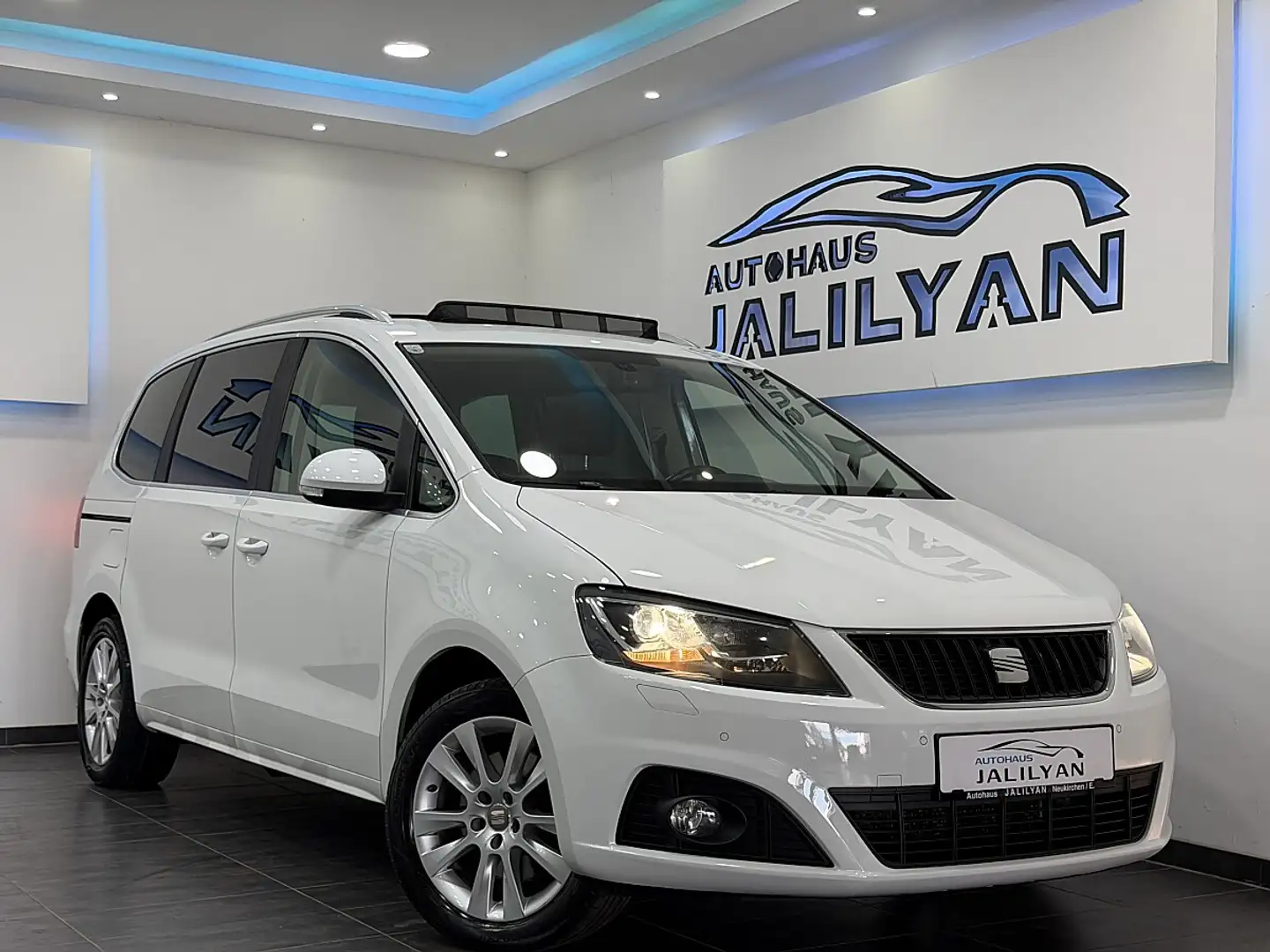 SEAT Alhambra Executive 2,0 TDI CR DSG,PANO,AHK,STANDHEIZUNG,... Weiß - 2