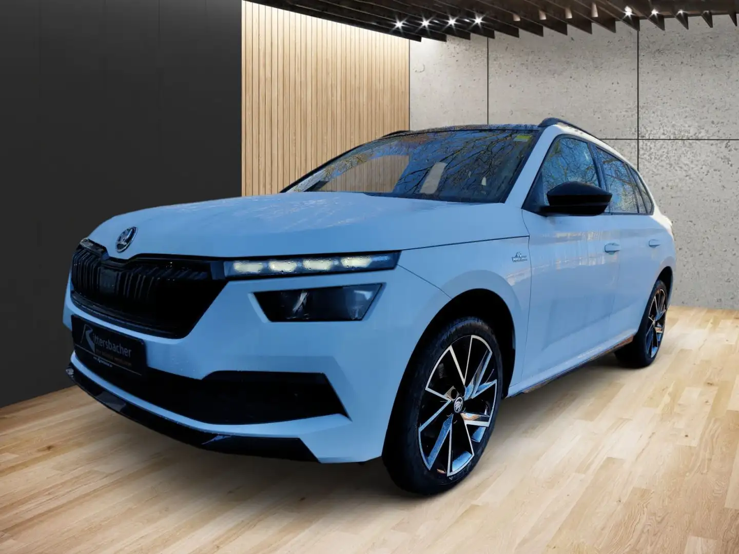 Skoda Kamiq 1.5 TSI DSG Weiß - 2