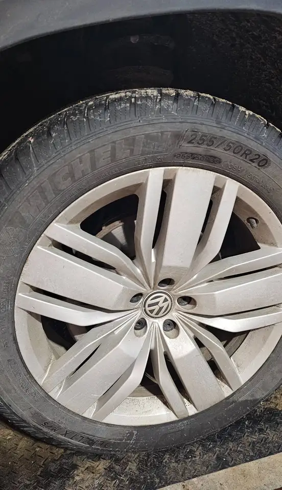 Volkswagen Atlas снимка Volkswagen Atlas