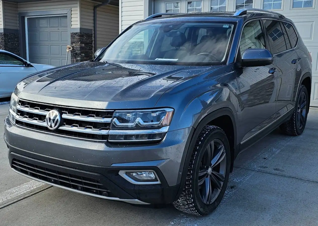 Volkswagen Atlas снимка Volkswagen Atlas