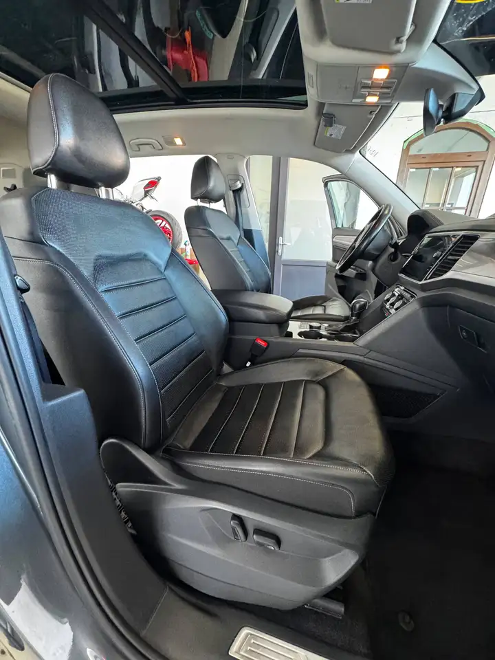Volkswagen Atlas снимка Volkswagen Atlas