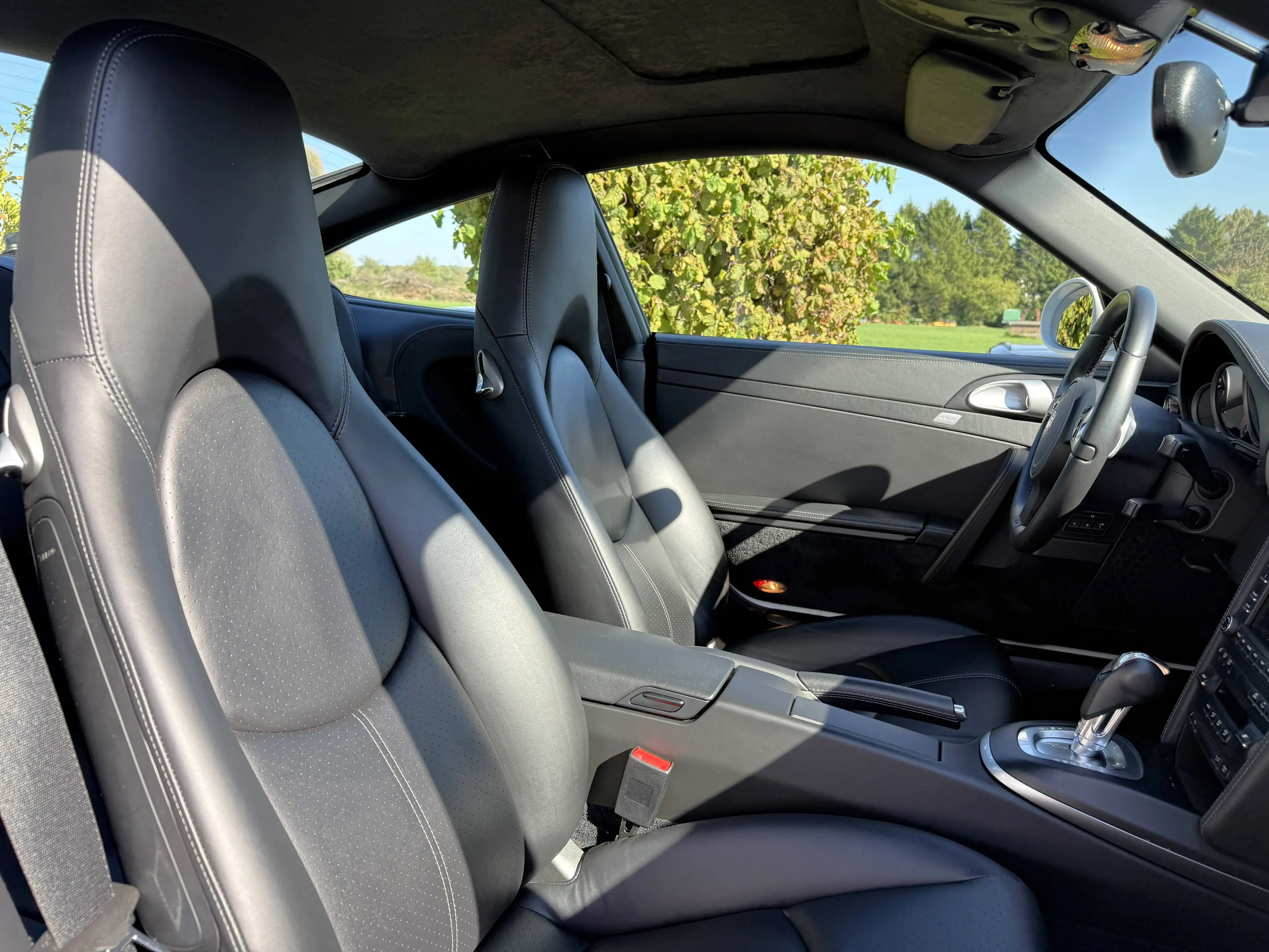 Porsche 997 Carrera 4S Coupe PDK Sportabgasanlage BOSE Sound — photo 10