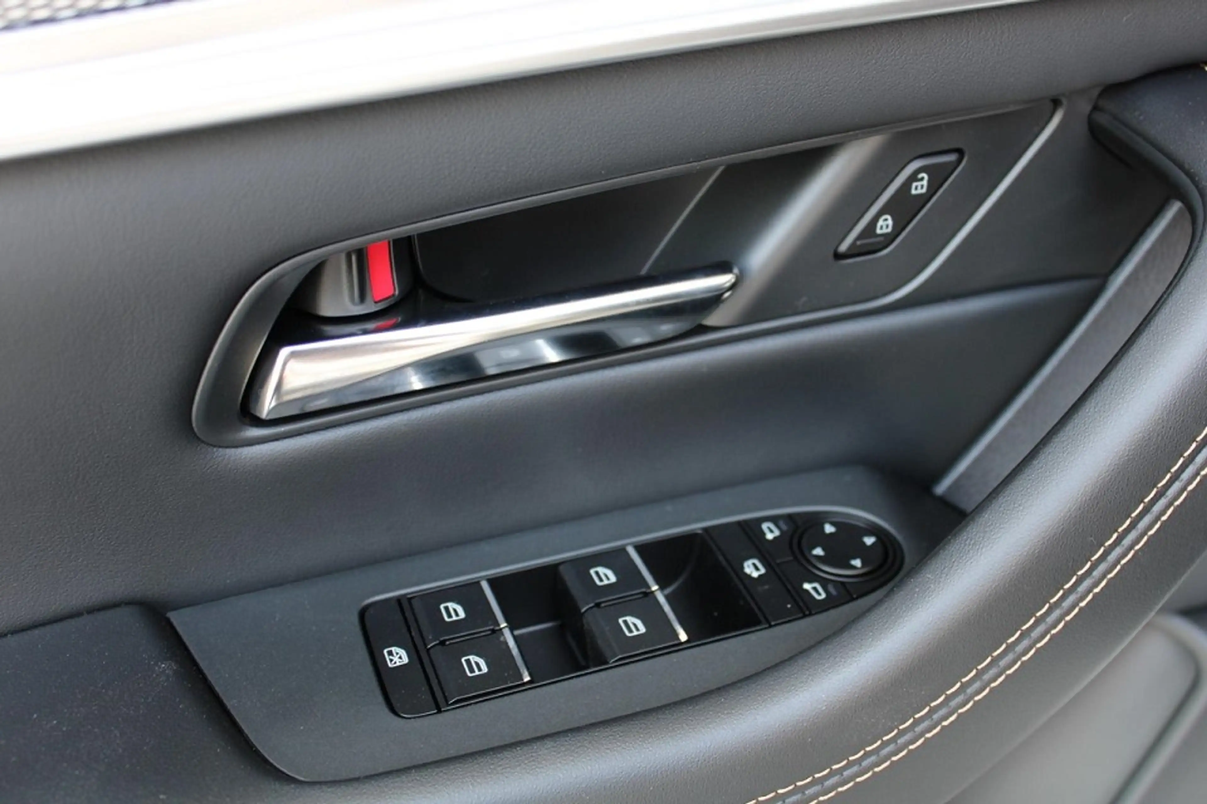 Mazda CX-60 PLUG-IN AWD EXCLUSIVE-LINE+CON-P+SOUND-P — photo 12