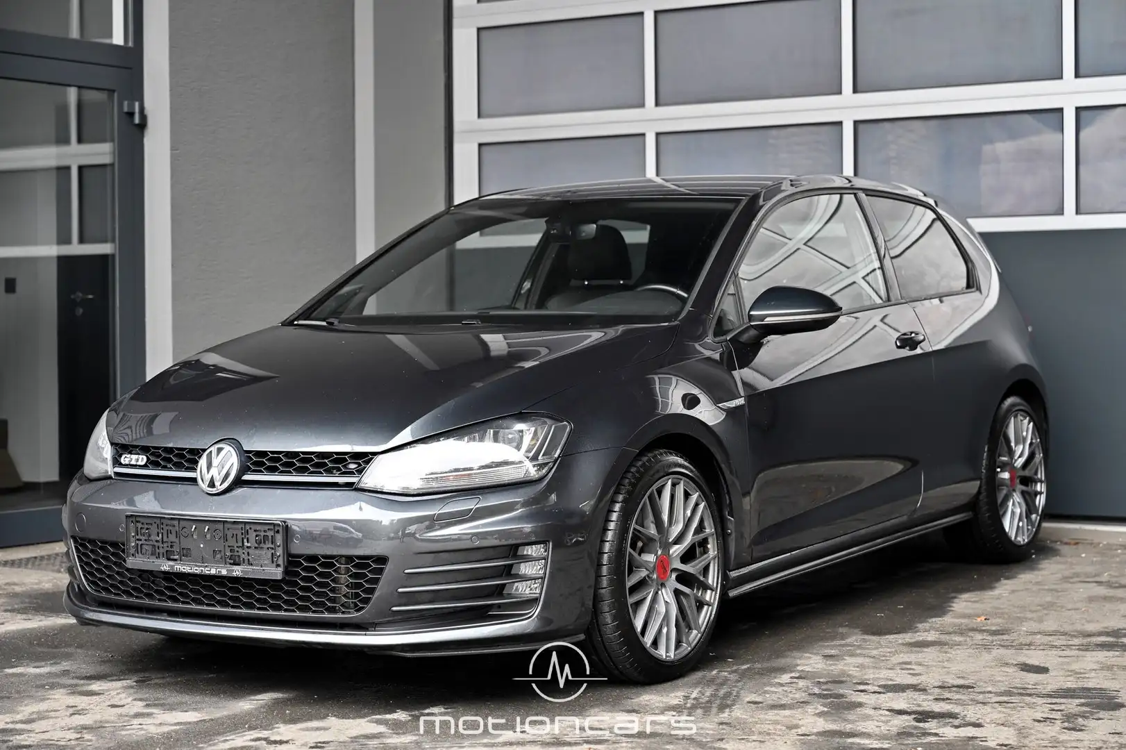 Volkswagen Golf GTD BlueMotion 2,0 TDI Pickerl NEU Szary - 1