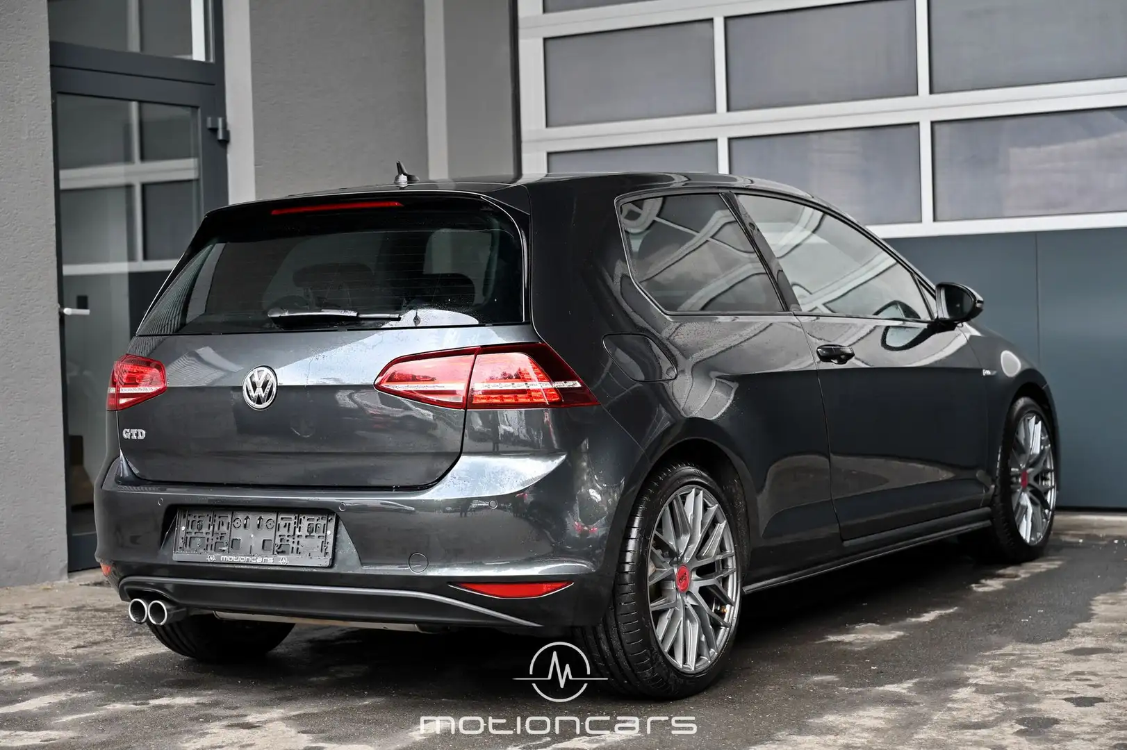 Volkswagen Golf GTD BlueMotion 2,0 TDI Pickerl NEU Szary - 2