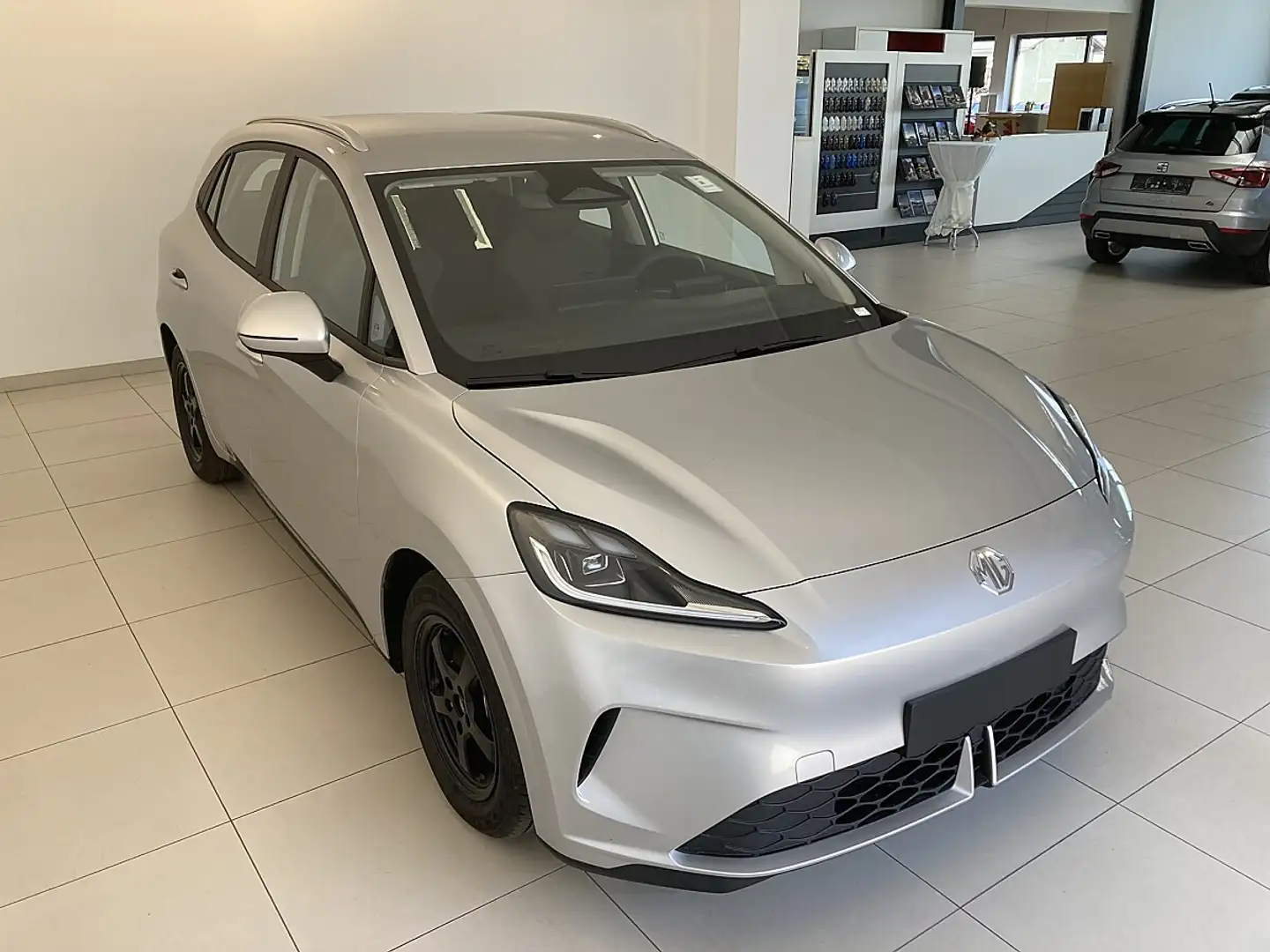MG MG4 EV Urban 43kWh.Akku Comfort-Ausstattung Silber - 2