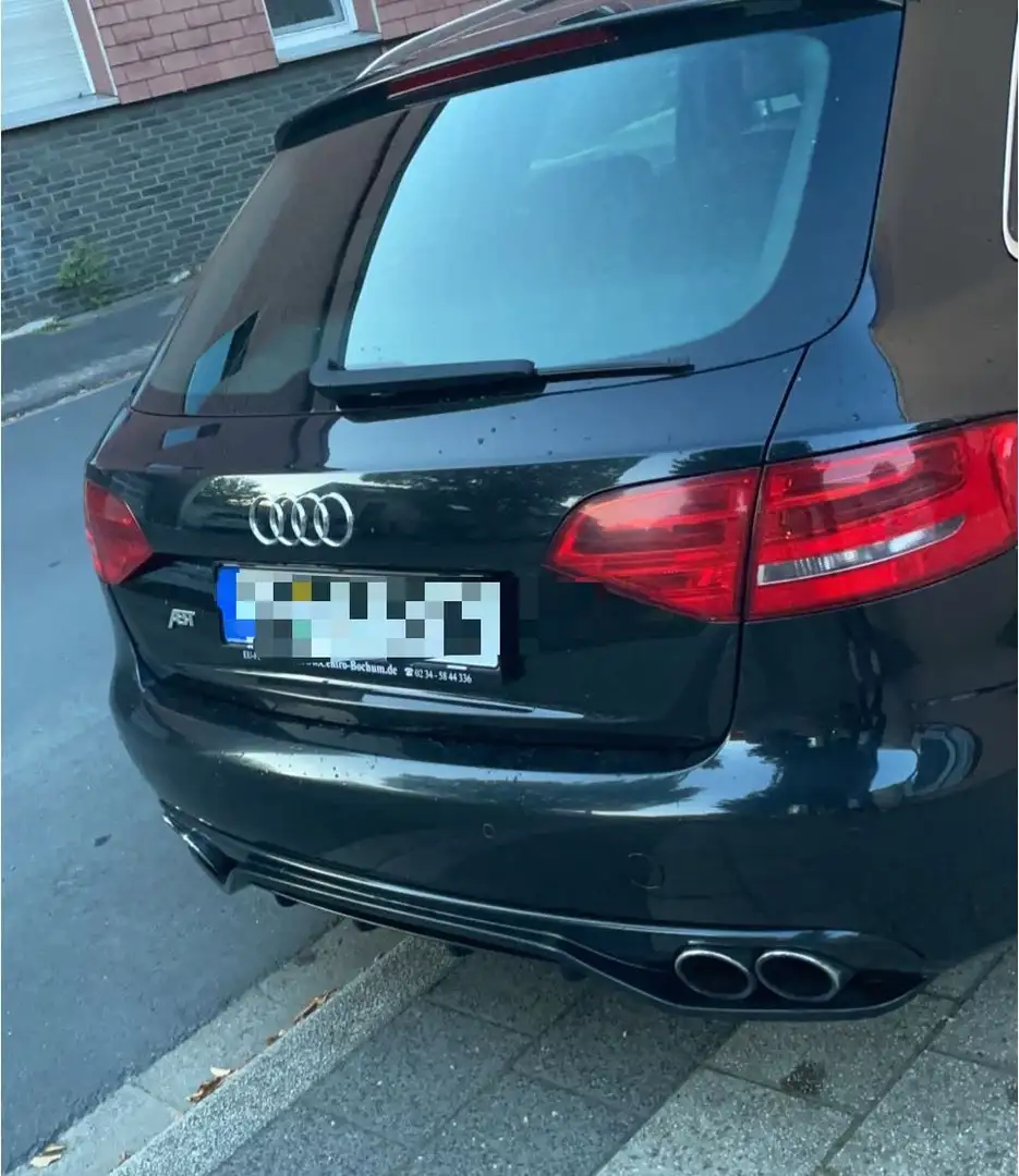 Audi A4 Ambiente Schwarz - 2