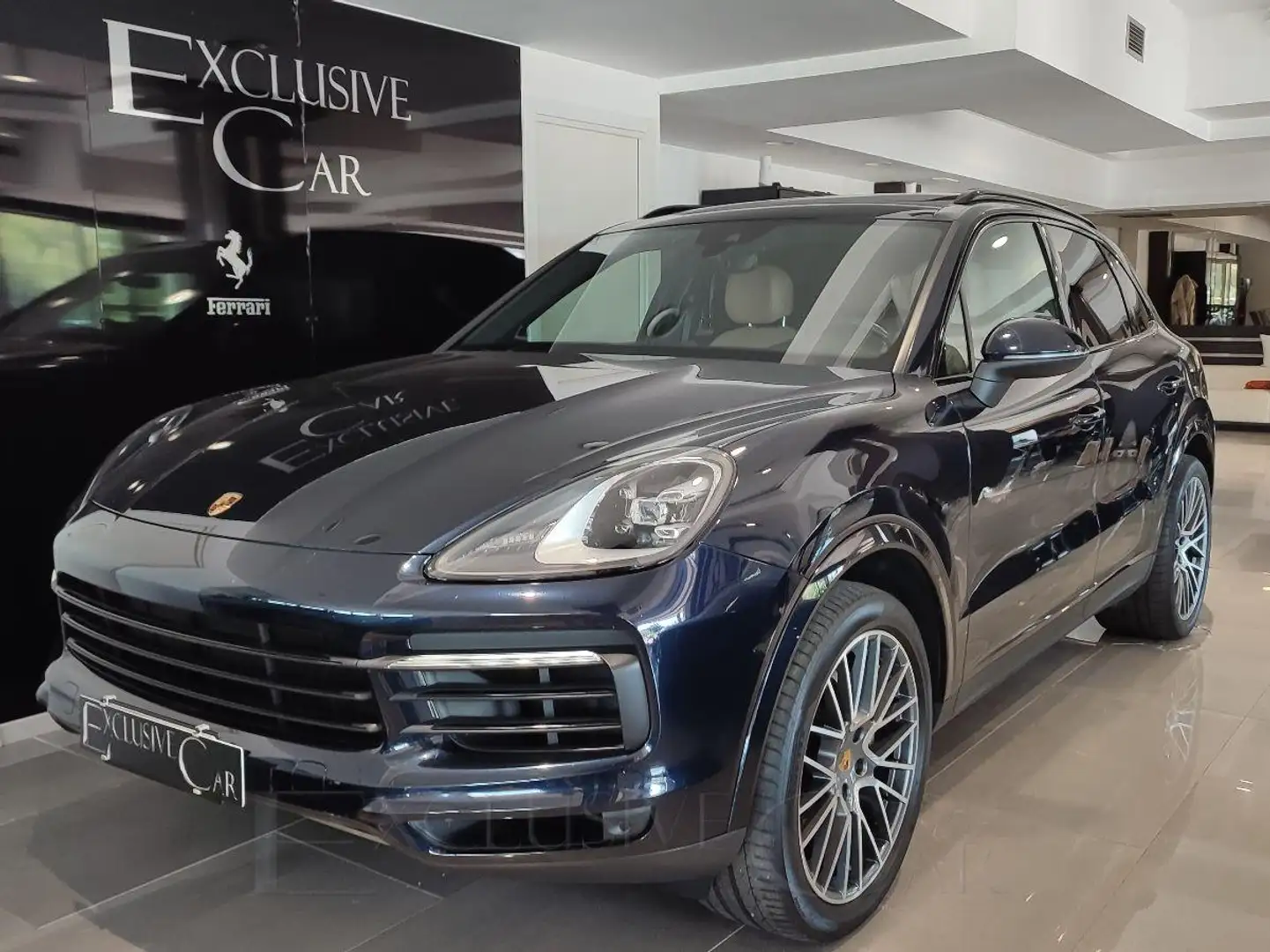 Porsche Cayenne 3.0 V6 Noir - 1