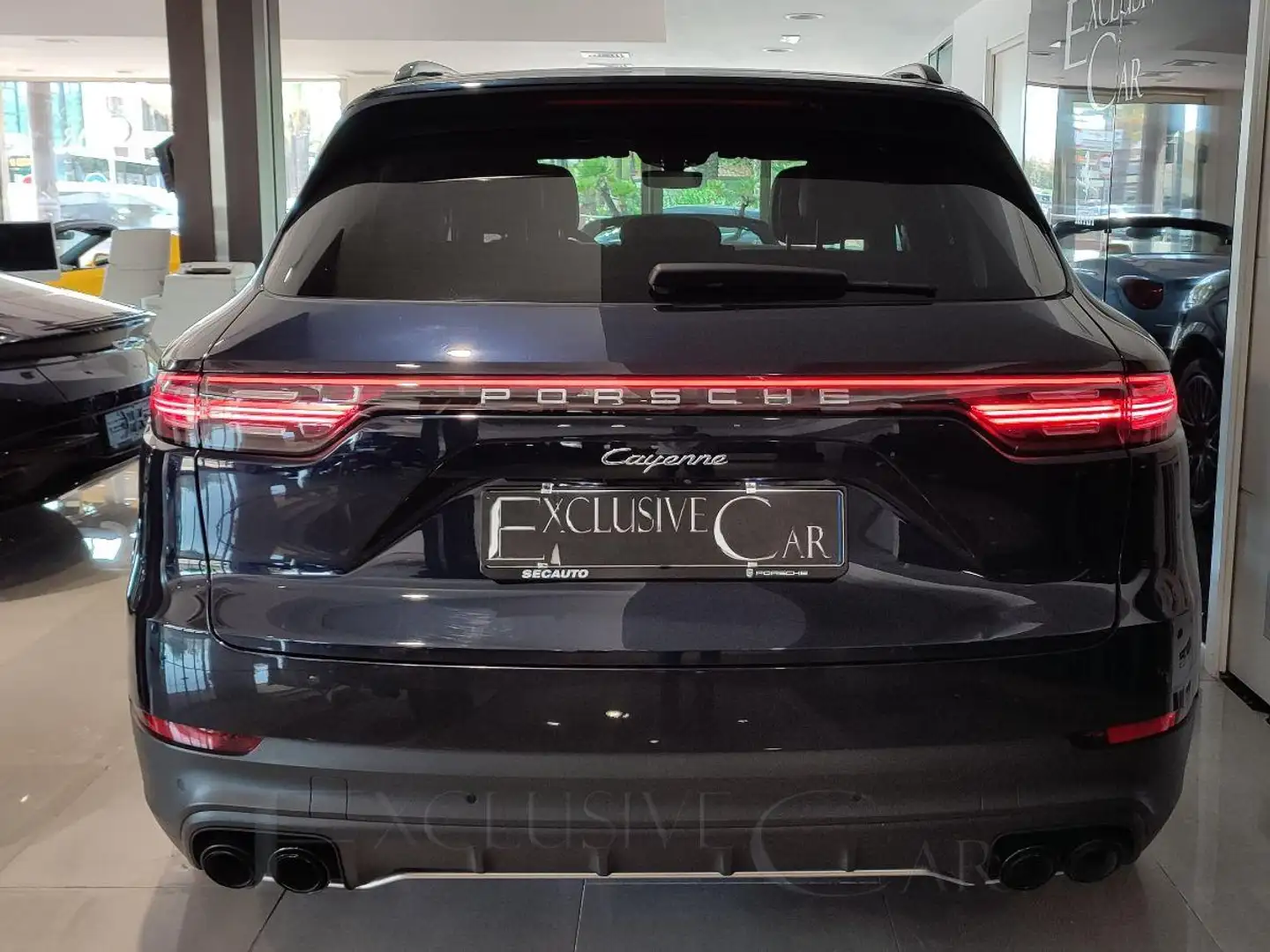 Porsche Cayenne 3.0 V6 Noir - 2