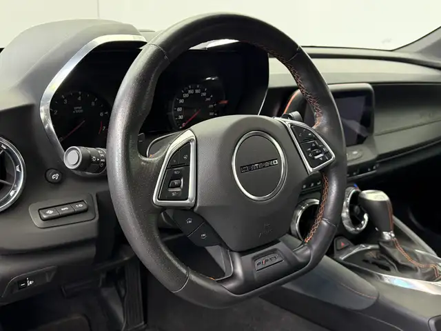 Chevrolet Camaro view 10