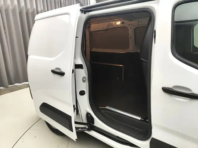 Citroen Berlingo view 10
