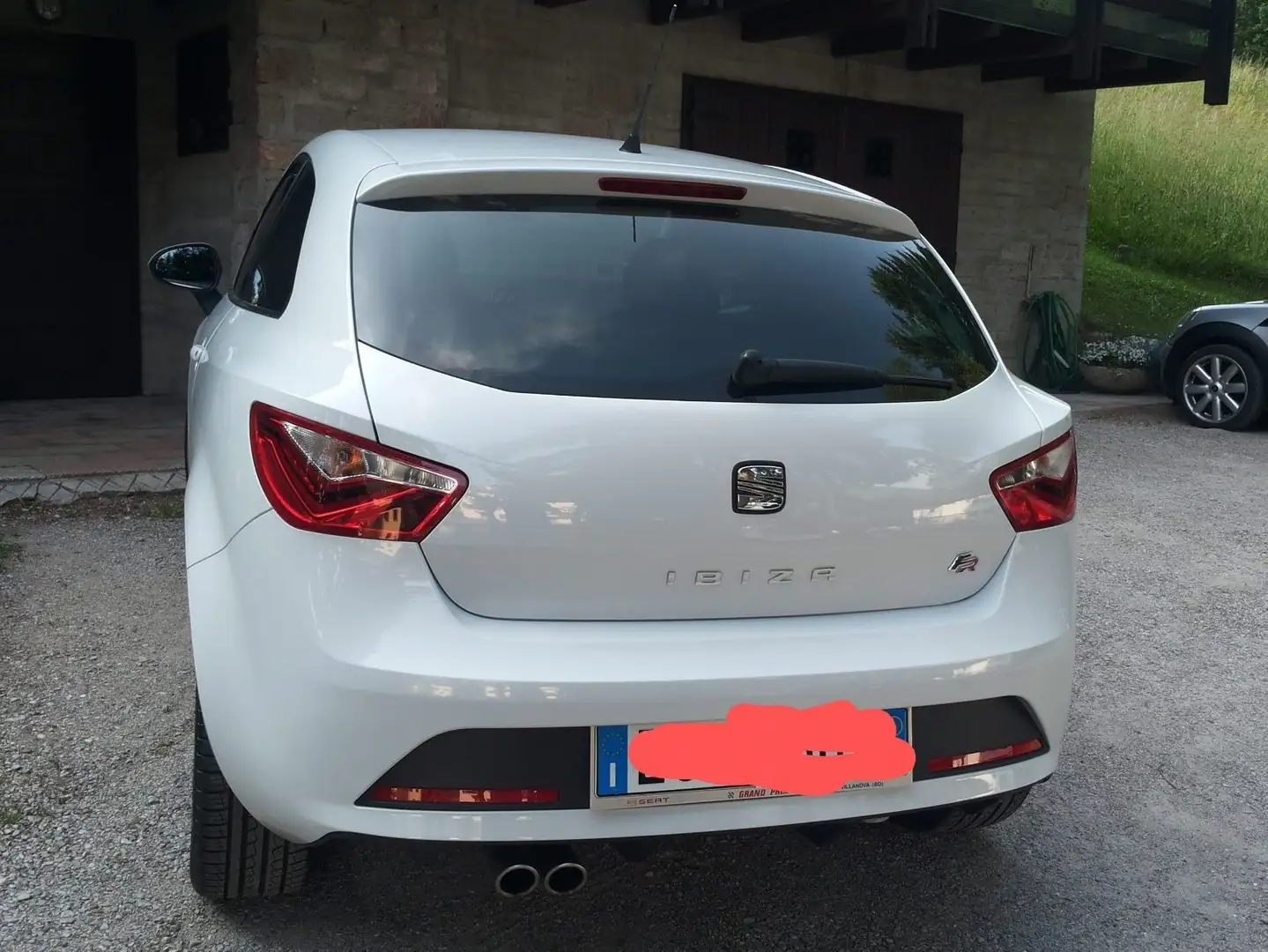 SEAT Ibiza SC 1.2 tsi FR Bianco - 2