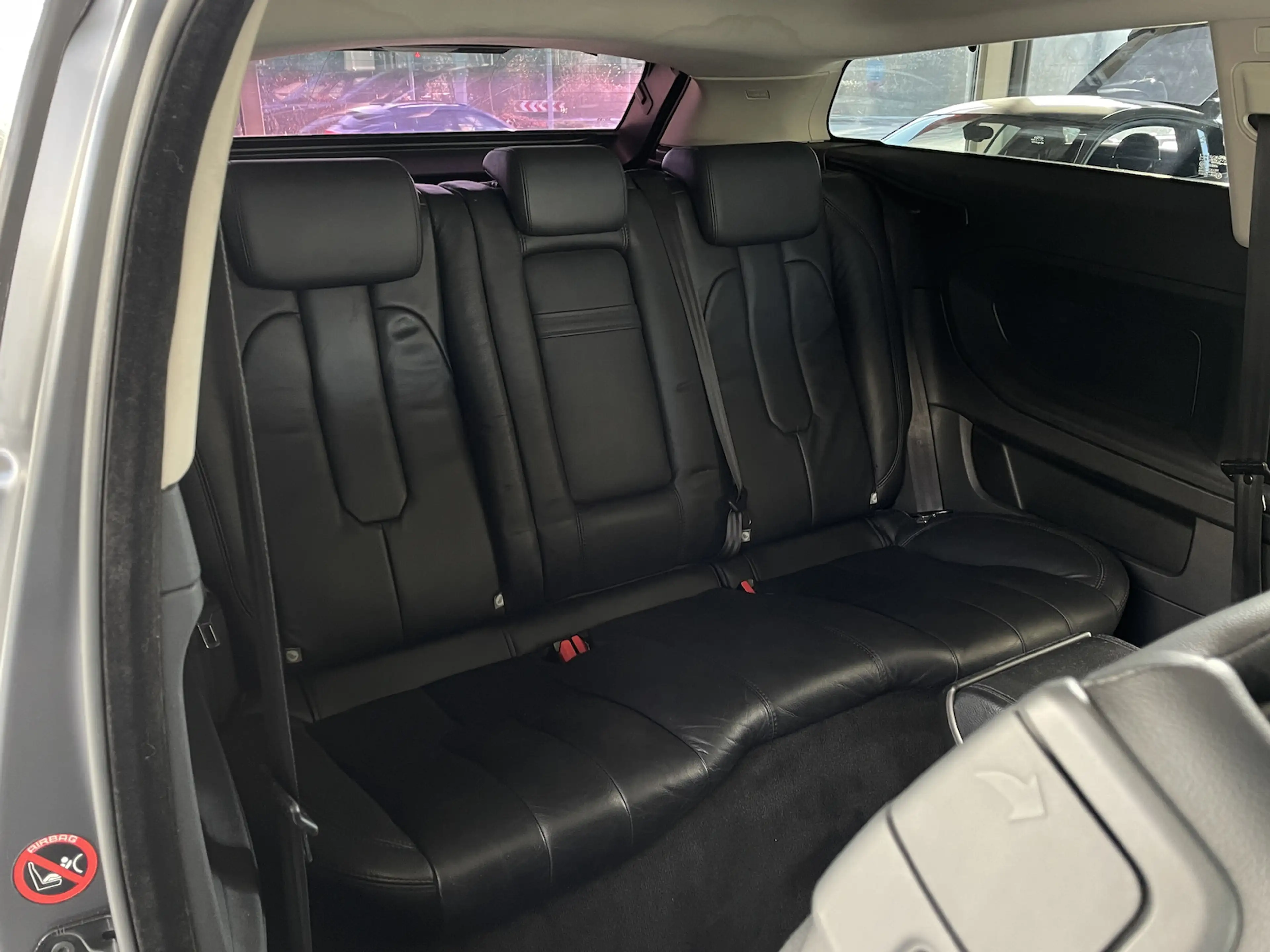 Land Rover Range Rover Evoque Pure Leder Navi Pano Kamera — photo 14