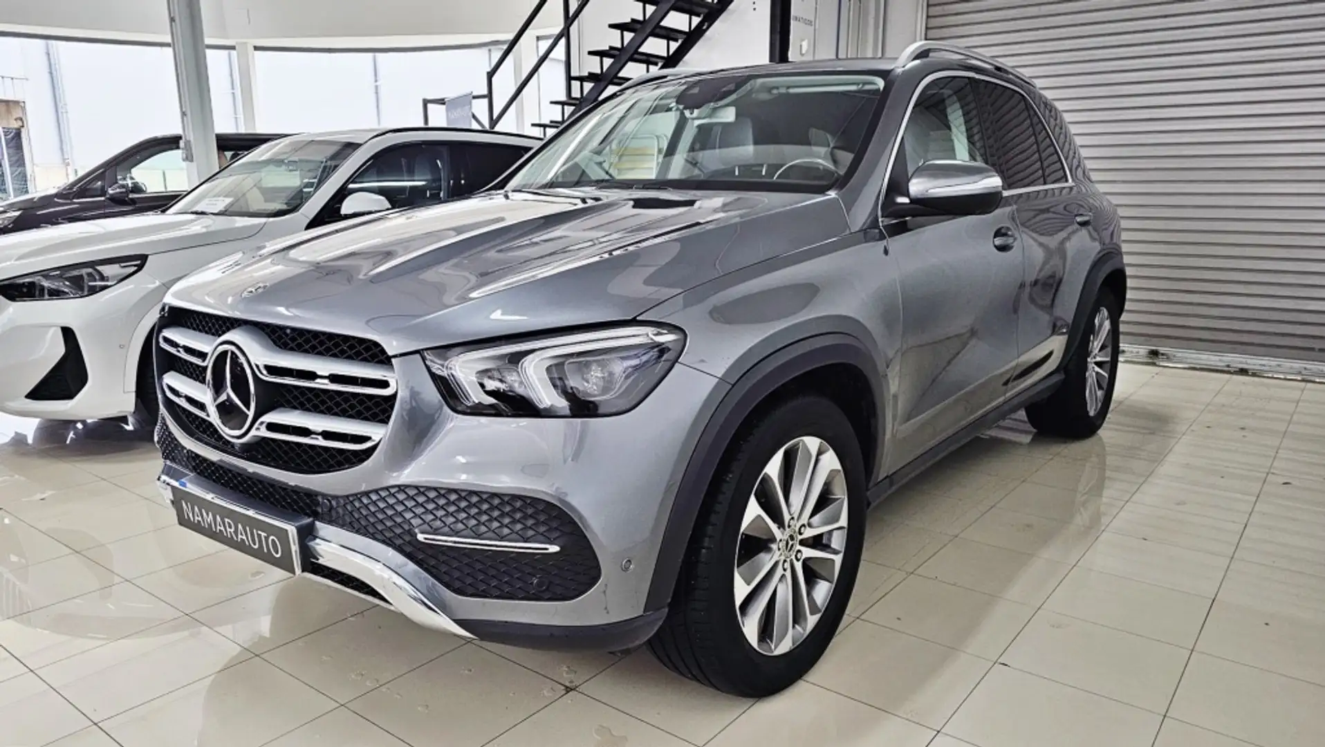 Mercedes-Benz GLE 300 300d 4Matic Aut. Gris - 1