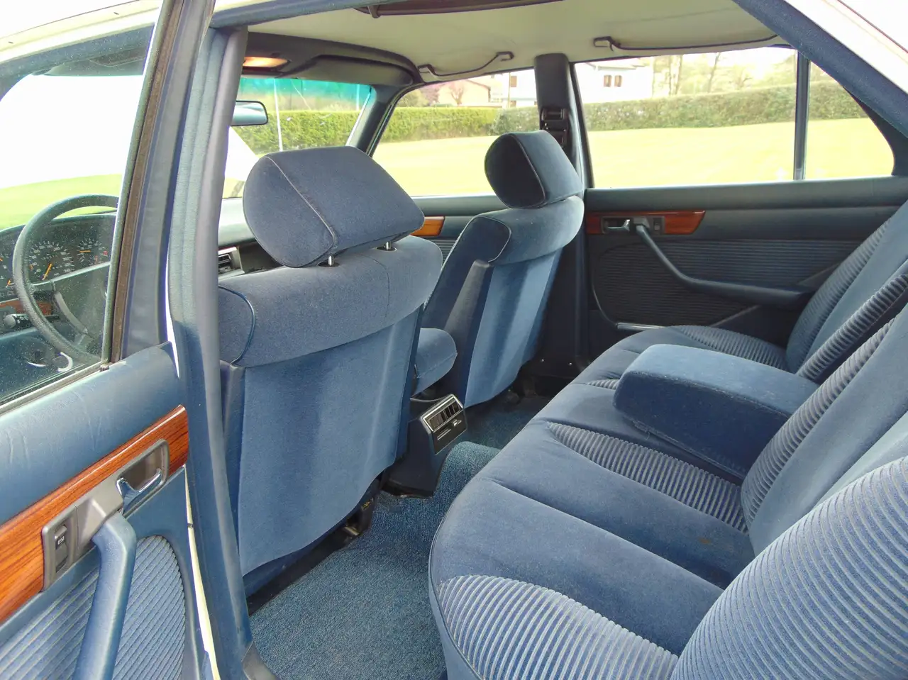 Mercedes-Benz S 280 SE, foto 3