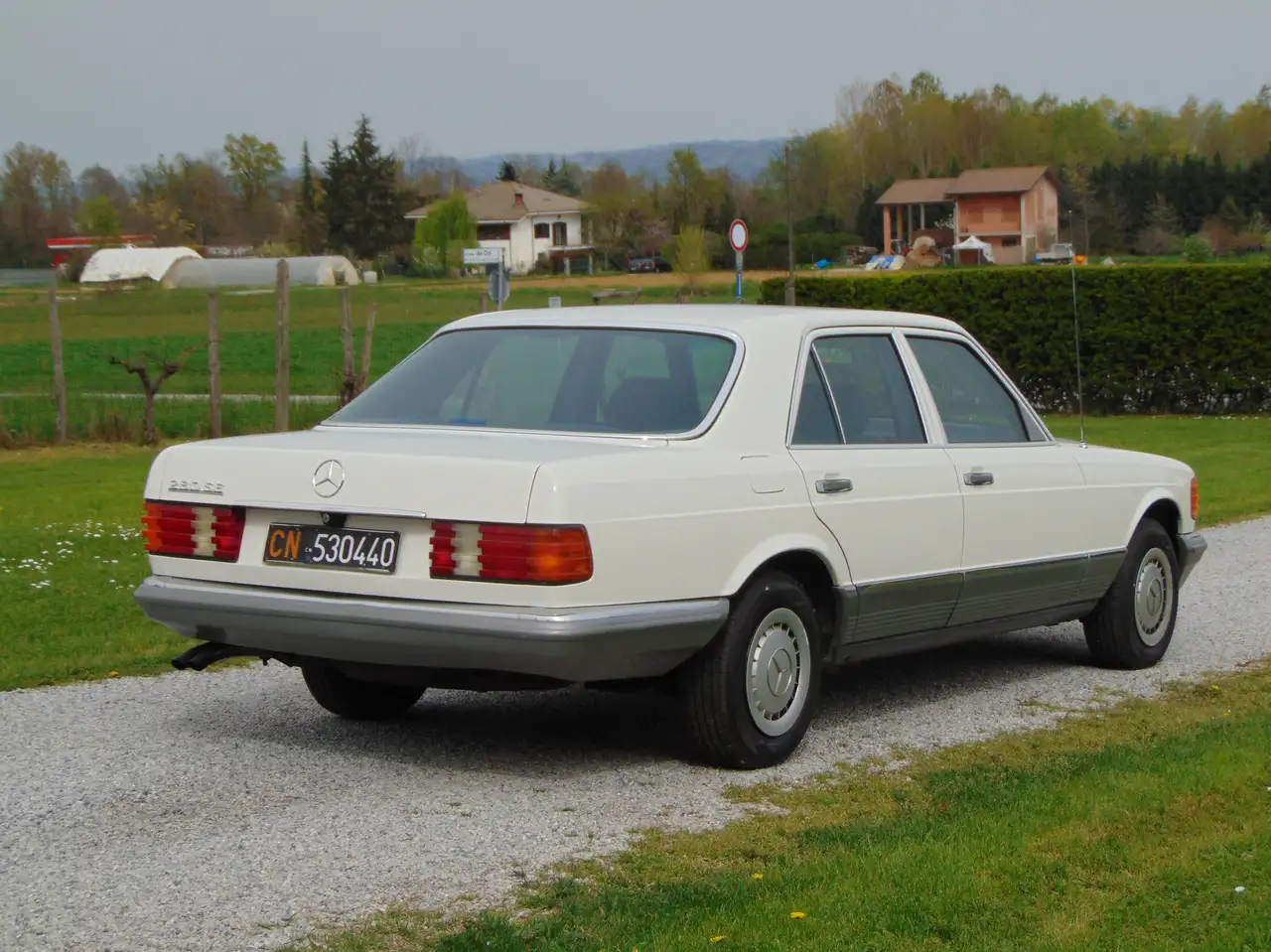 Mercedes-Benz S 280 SE, foto 2