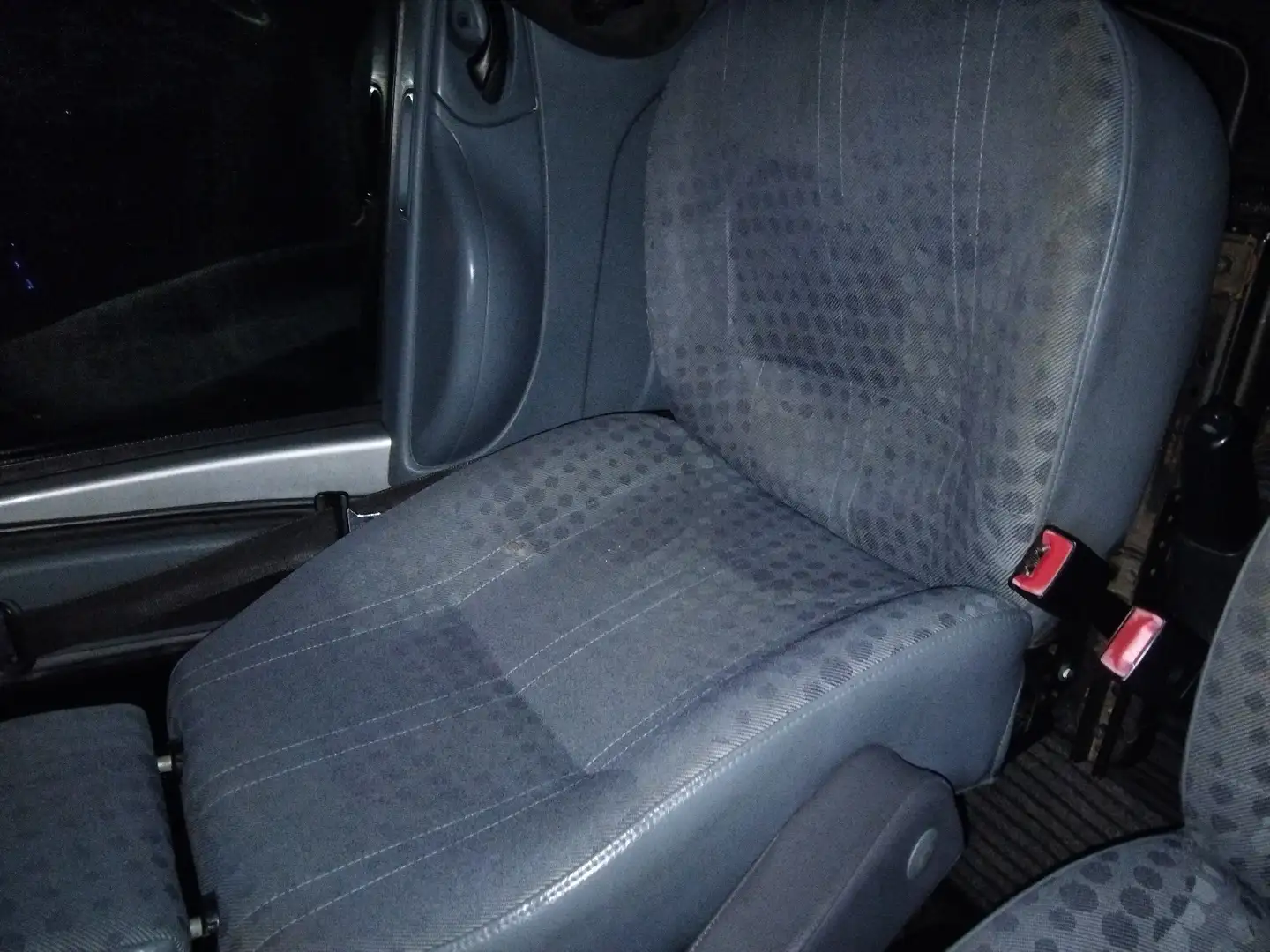 Ford Transit Bus - 1