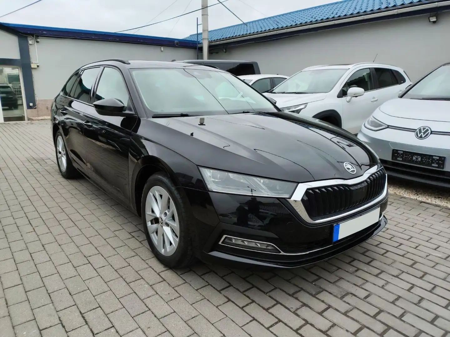 Skoda Octavia Combi 1.5TSI e-Tec STZH ISOFIX LED TEMPO Noir - 1