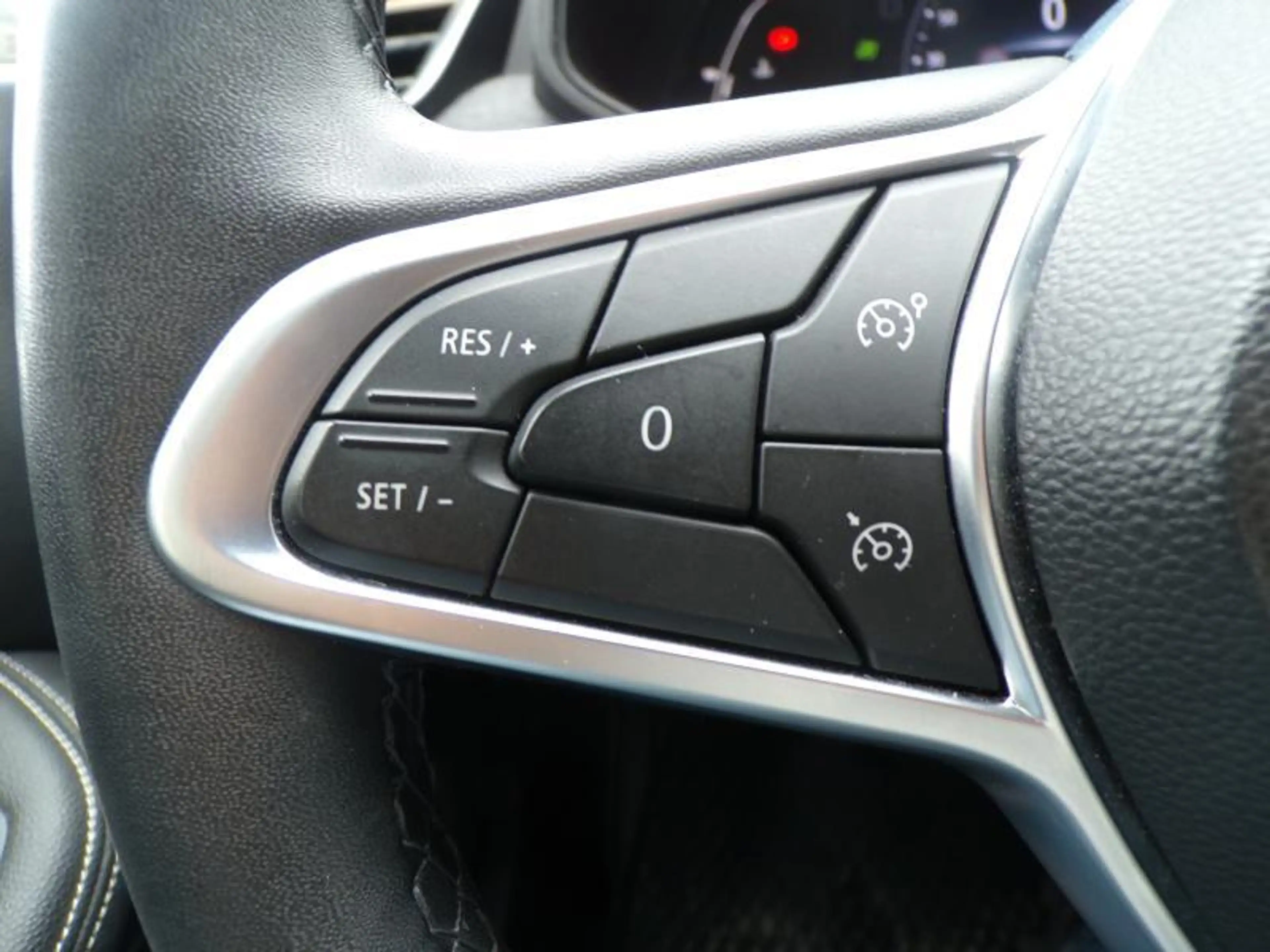 Renault Clio 1.0 Tce 91cv noir 02/22 26891km Airco GPS Camera — photo 14